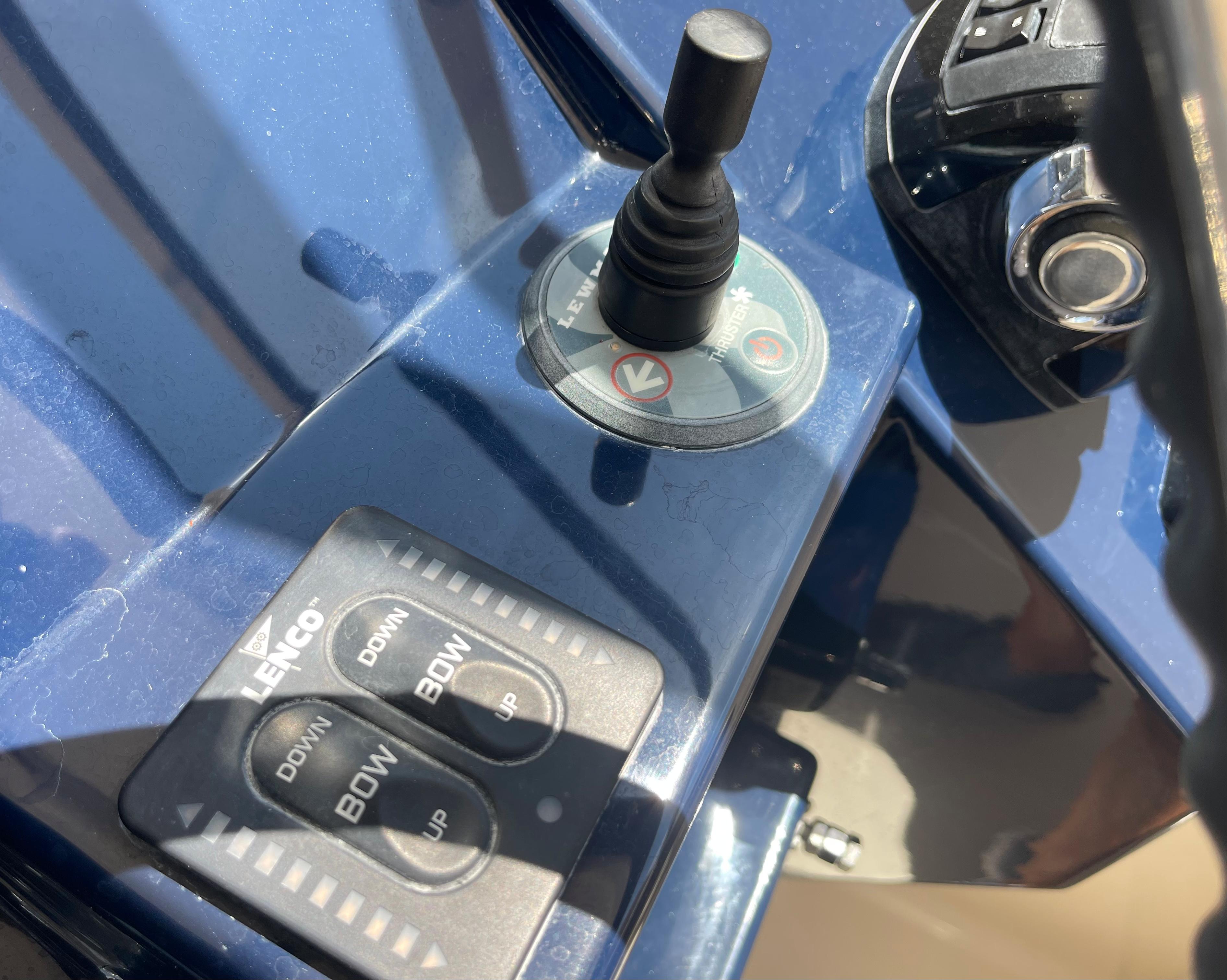 Yacht for Sale 41 Pursuit Yachts Morehead City, NC Denison Yacht Sales