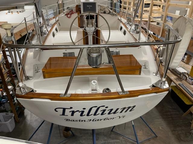 Trillium Yacht Photos Pics Stern