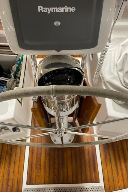 Trillium Yacht Photos Pics Helm