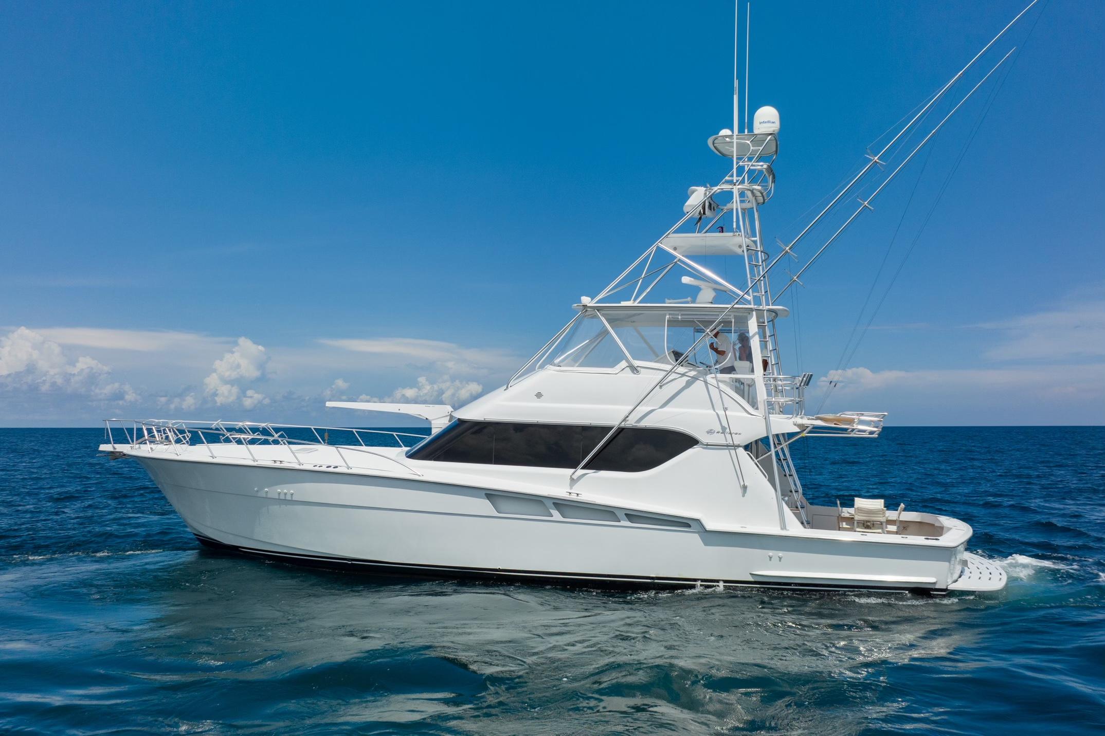 2004 Hatteras 60 Convertible