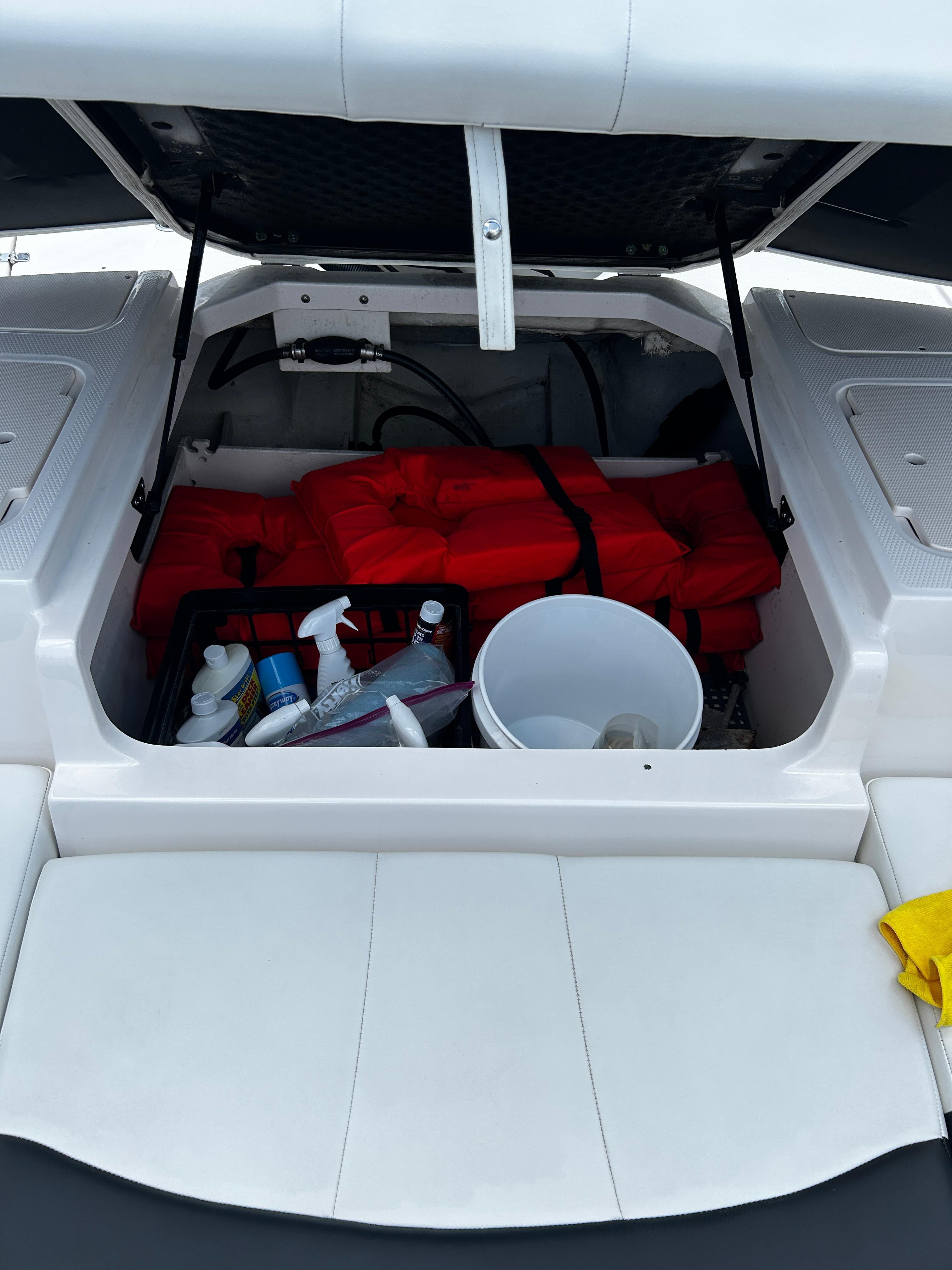 2018-chaparral-21-h2o-sport-ob-power-9858414-20250701115825589-1