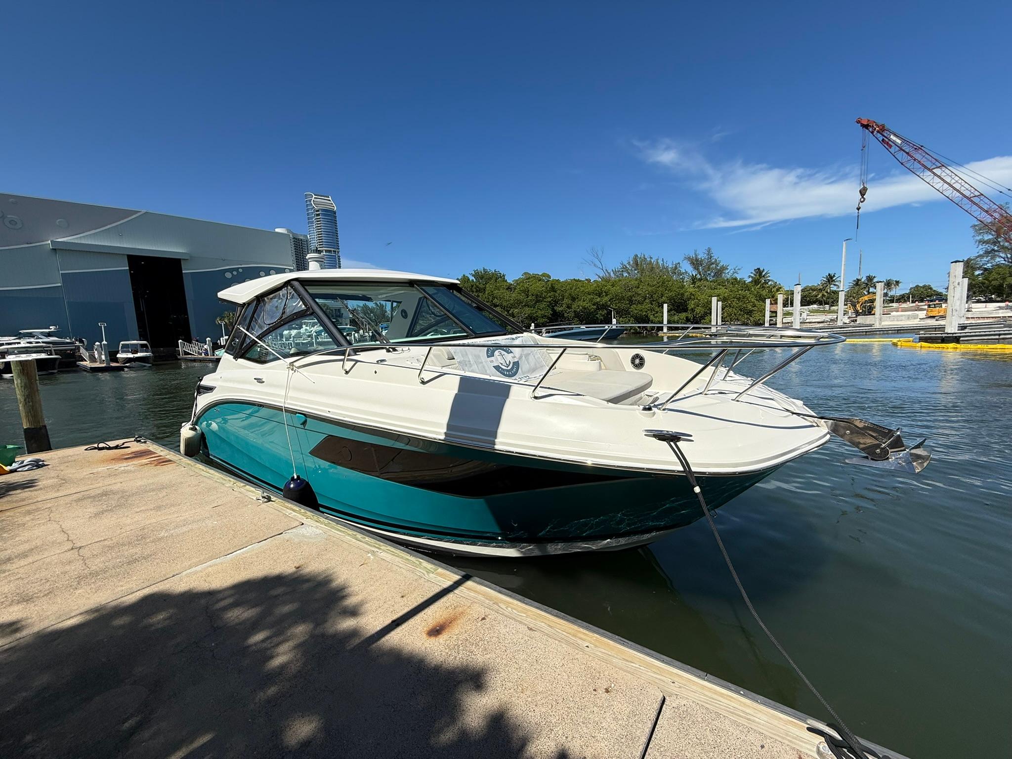 32 ft Sea Ray 2020