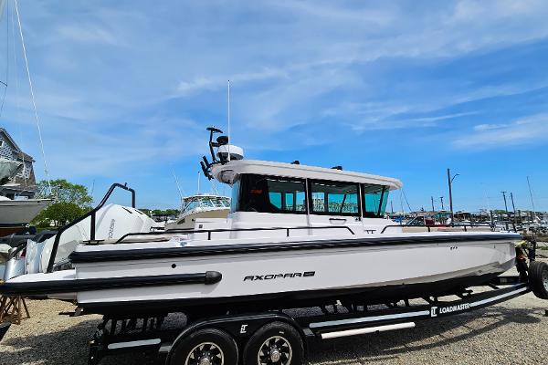 28' Axopar, Listing Number 100916482, - Photo No. 2