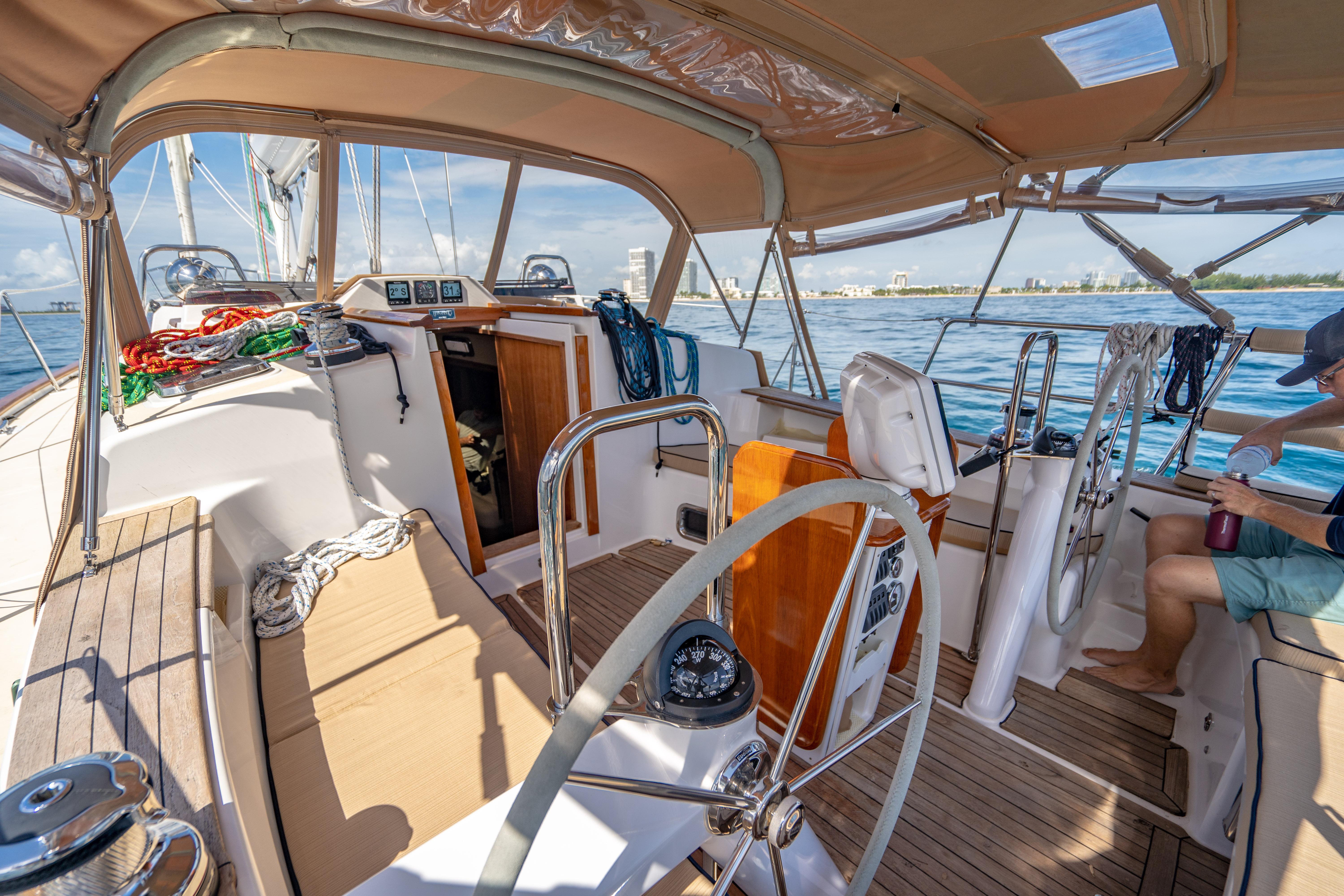 Tartan 4000 Sailing Catamaran Notos for sale | Leopard Brokerage