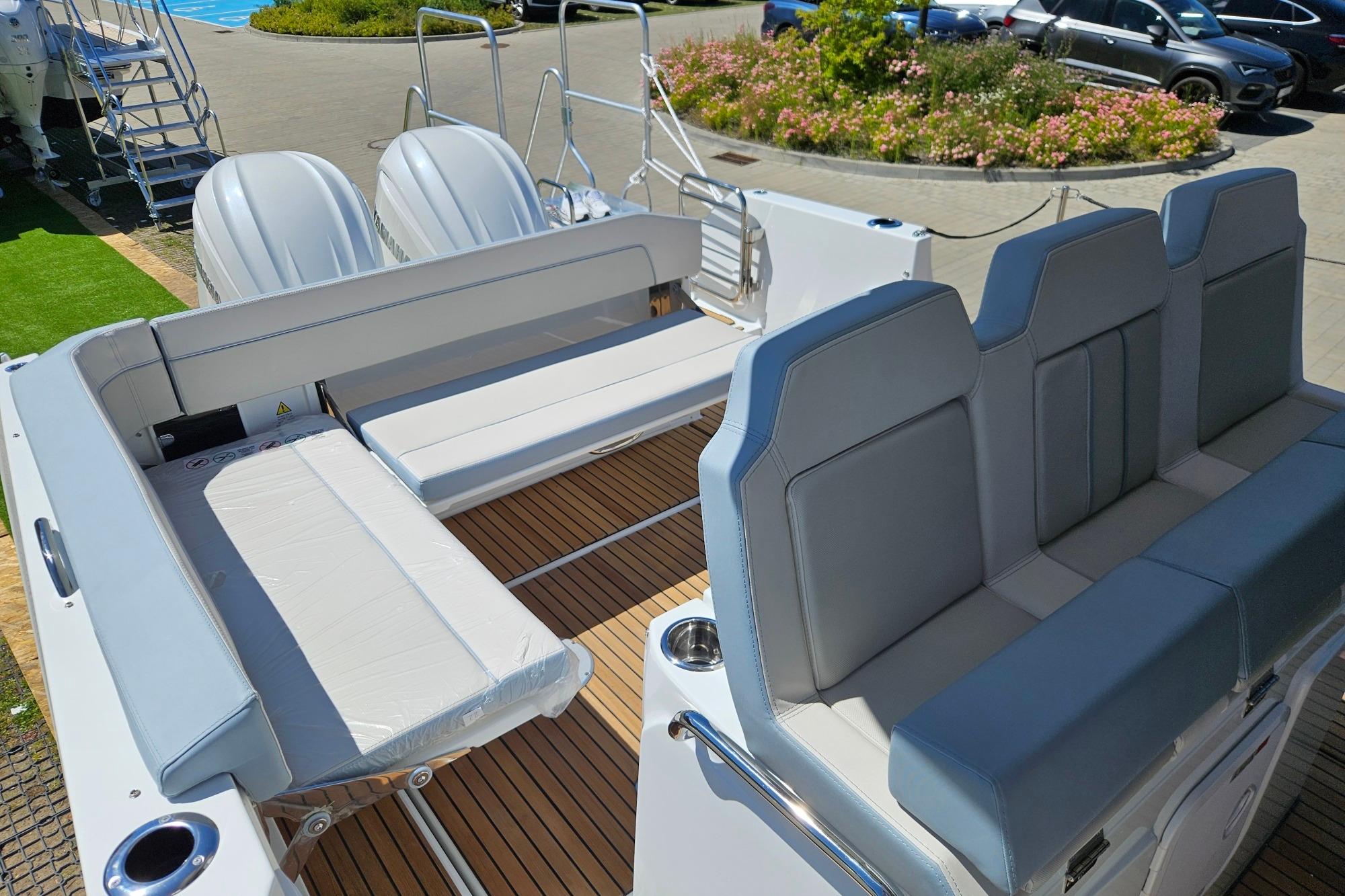 Jeanneau Cap Camarat 9.0 CC