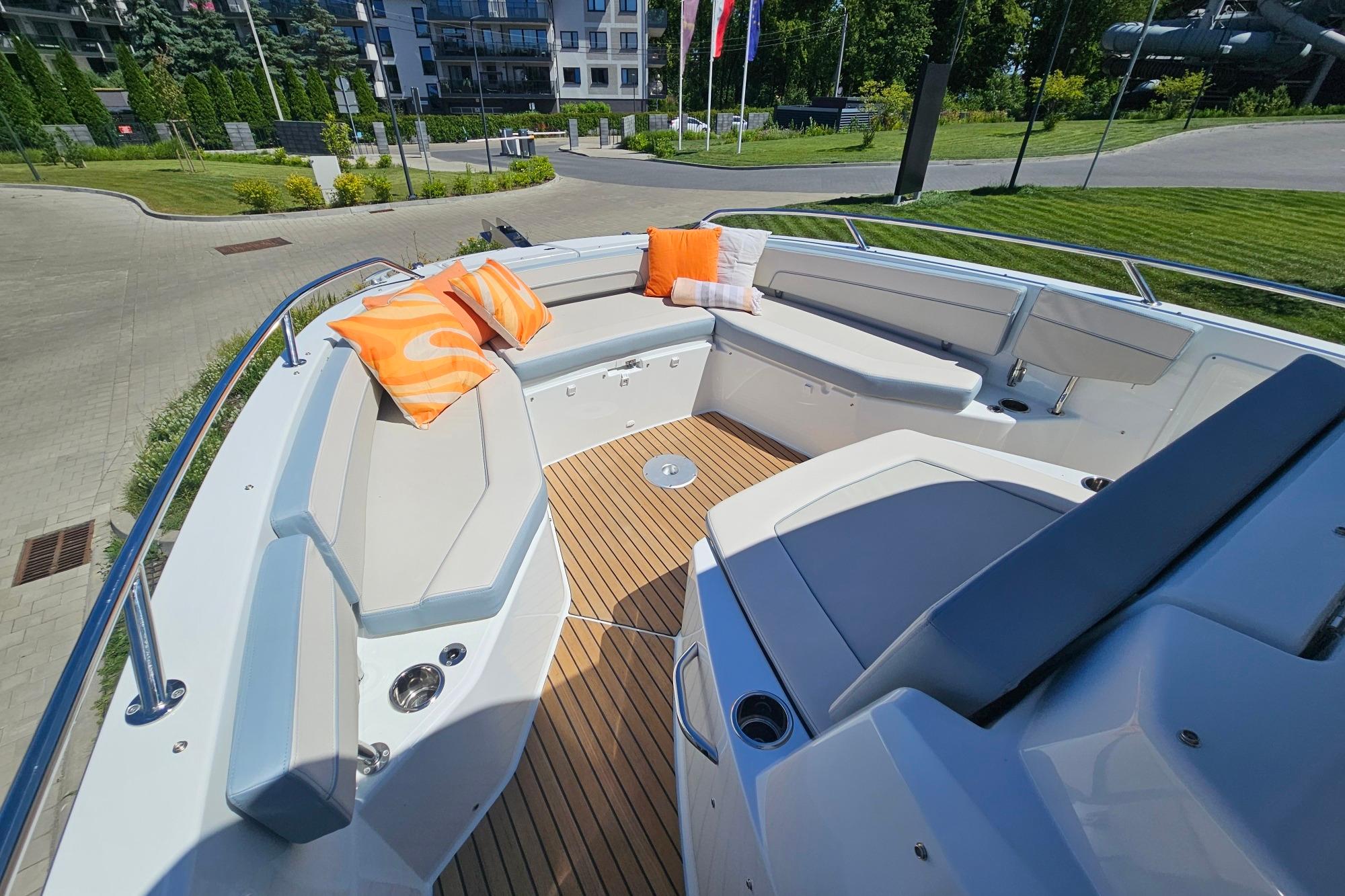 Jeanneau Cap Camarat 9.0 CC