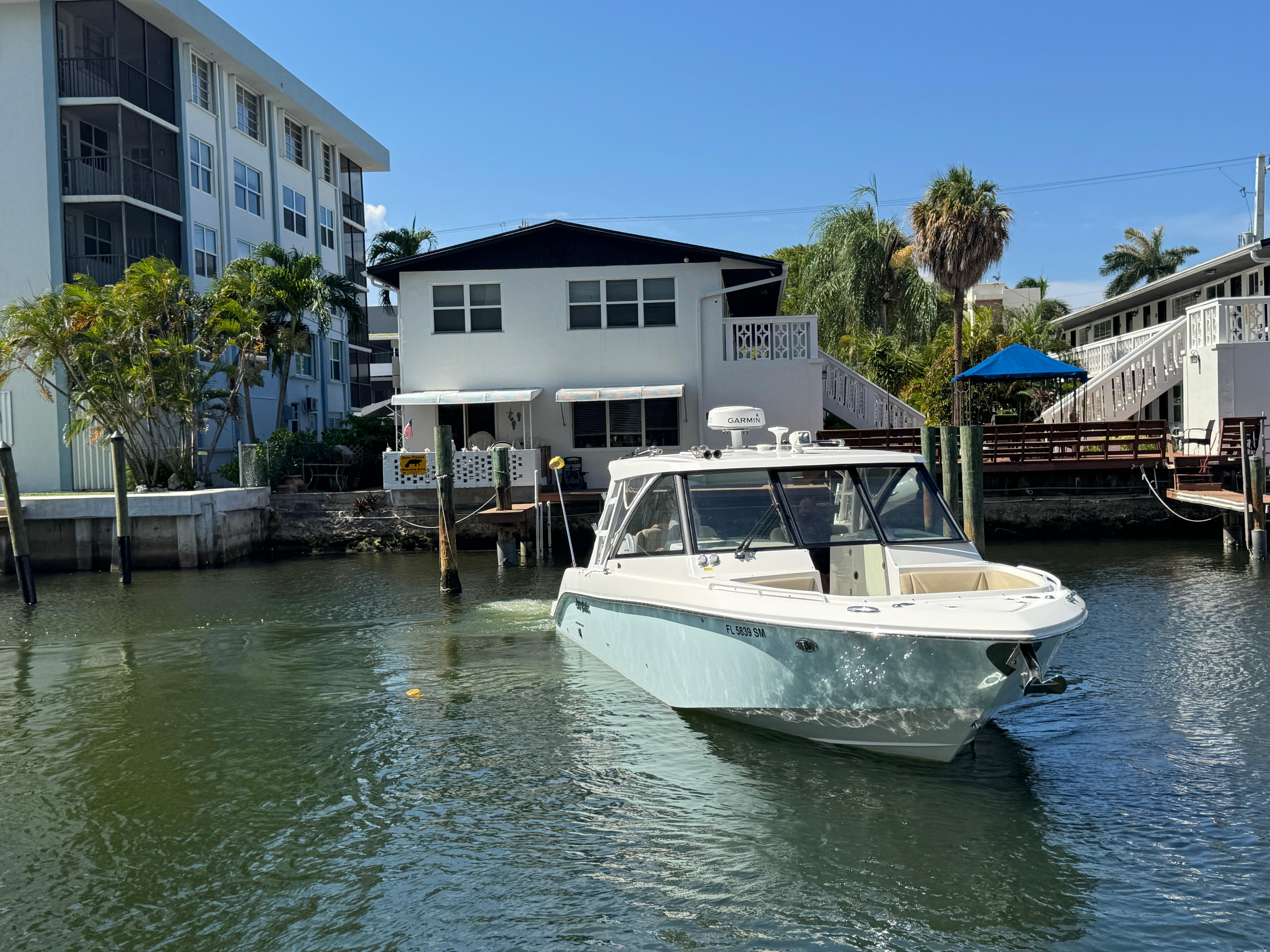 2019-everglades-340-dual-console-power-9878425-20250722151800399-1