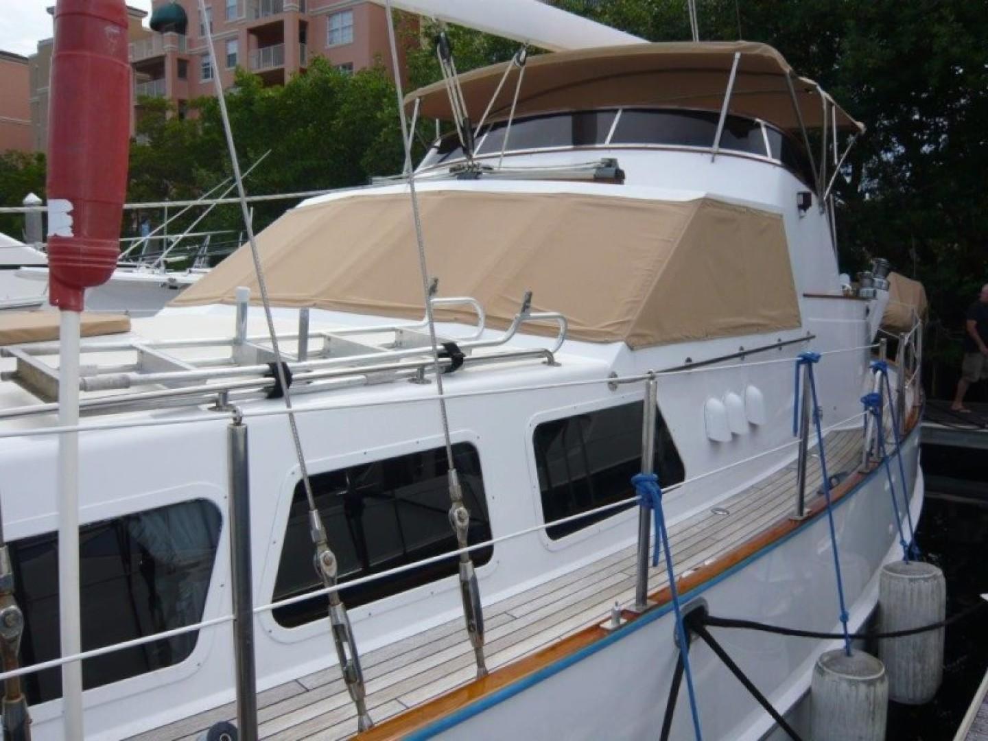 Cheoy Lee-Sloop 1990-Maraya FL-US-1990 Cheoy Lee Sloop docked, featuring beige canopy and sleek design.-9808426 | Thumbnail