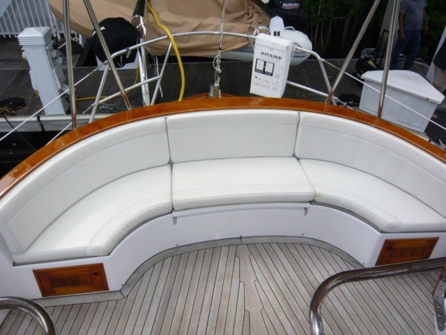 Cheoy Lee-Sloop 1990-Maraya FL-US-1990 Cheoy Lee Sloop with curved white seating and teak deck.-9808426 | Thumbnail