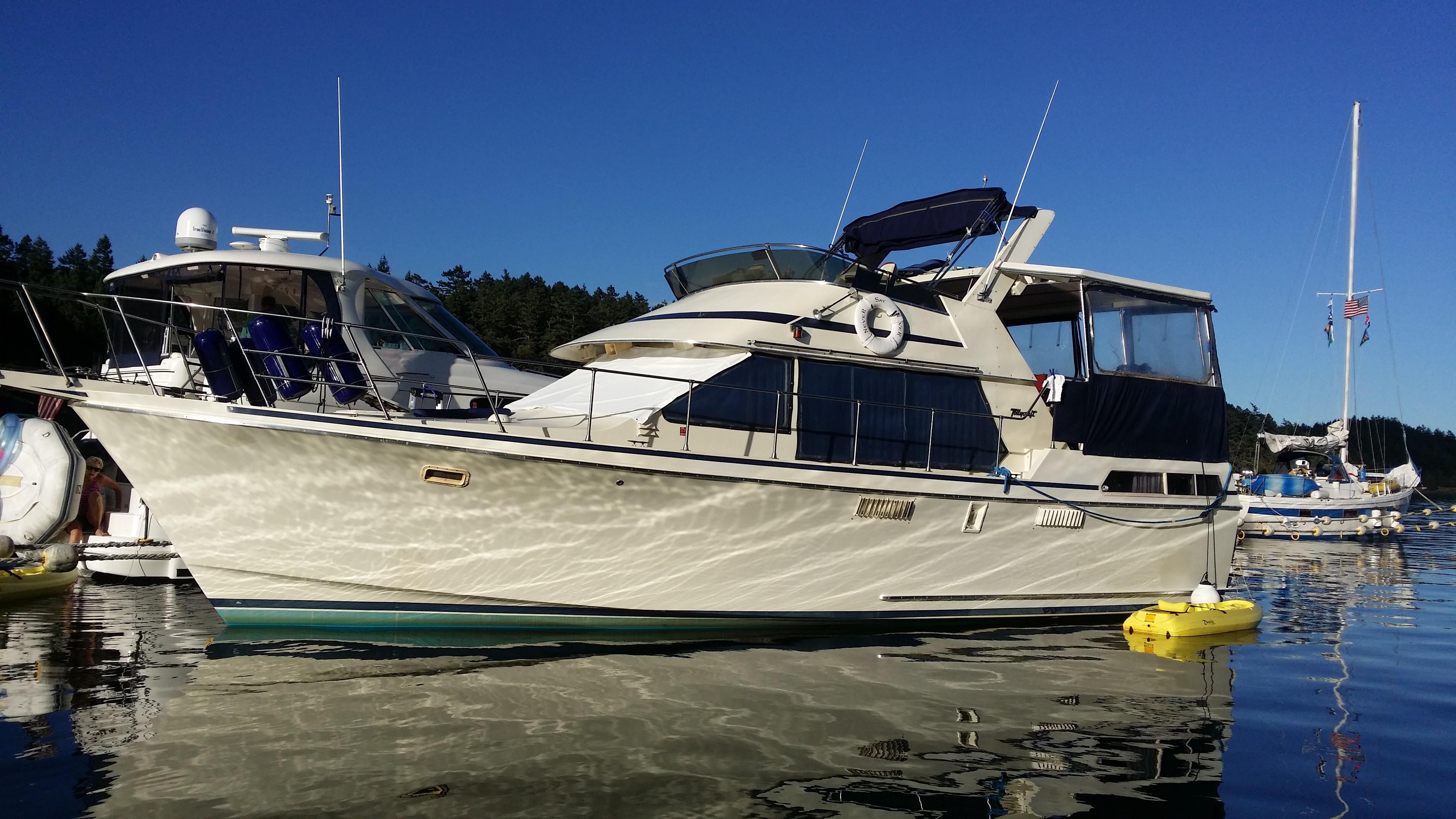 Tollycraft 40 SunDeck