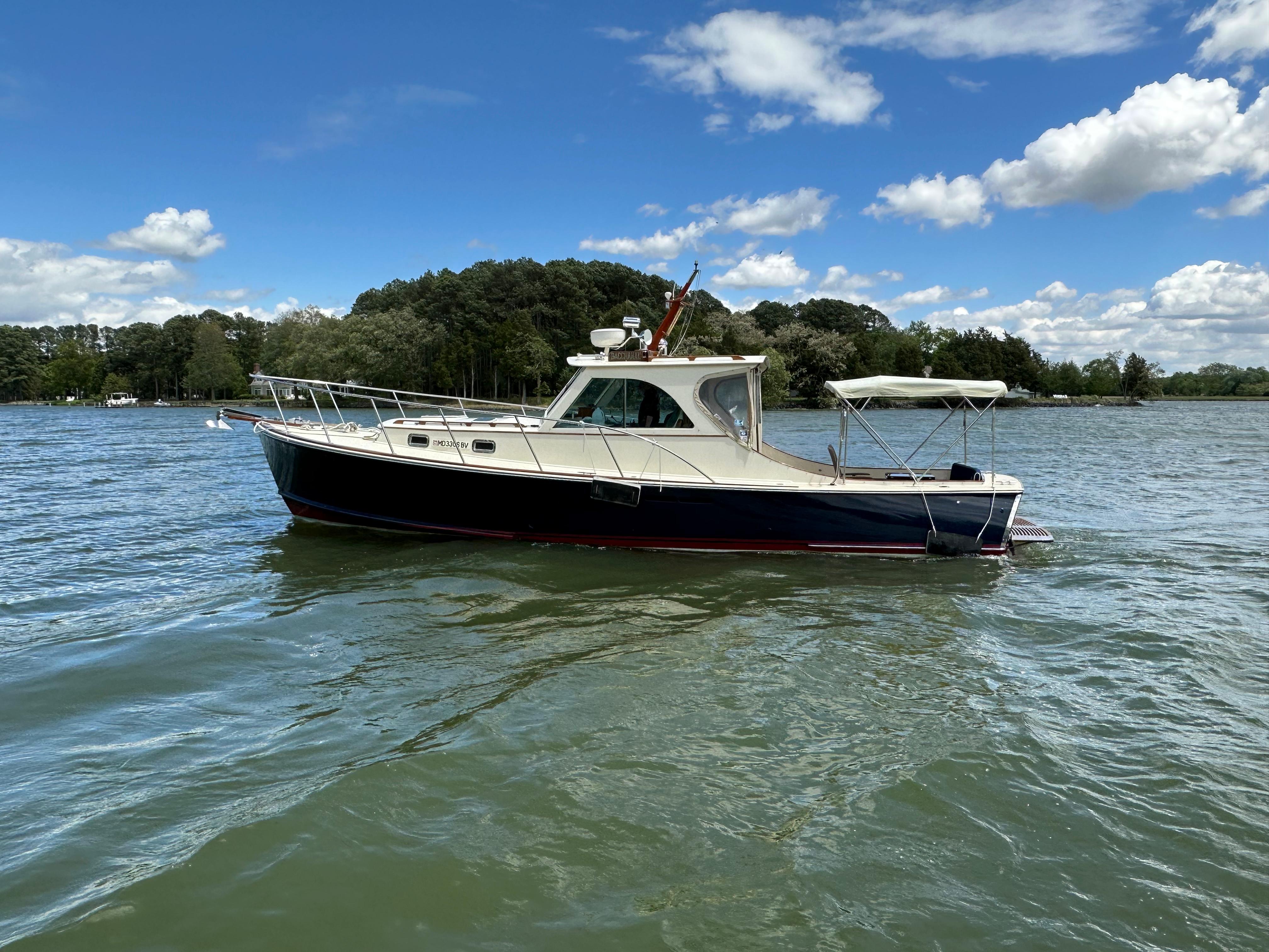 Mast & Mallet-38 Picnic Boat 2001 -MD-US-8838427 | Thumbnail