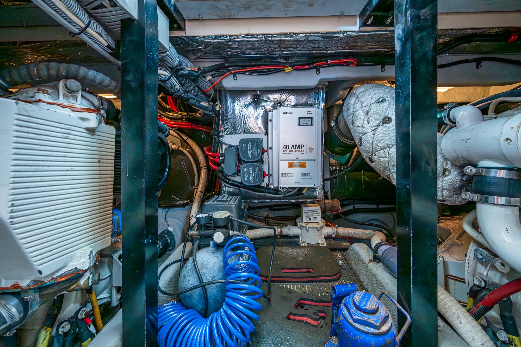 2005-meridian-408-motoryacht-power-9788428-20250509073048136-1_XLARGE