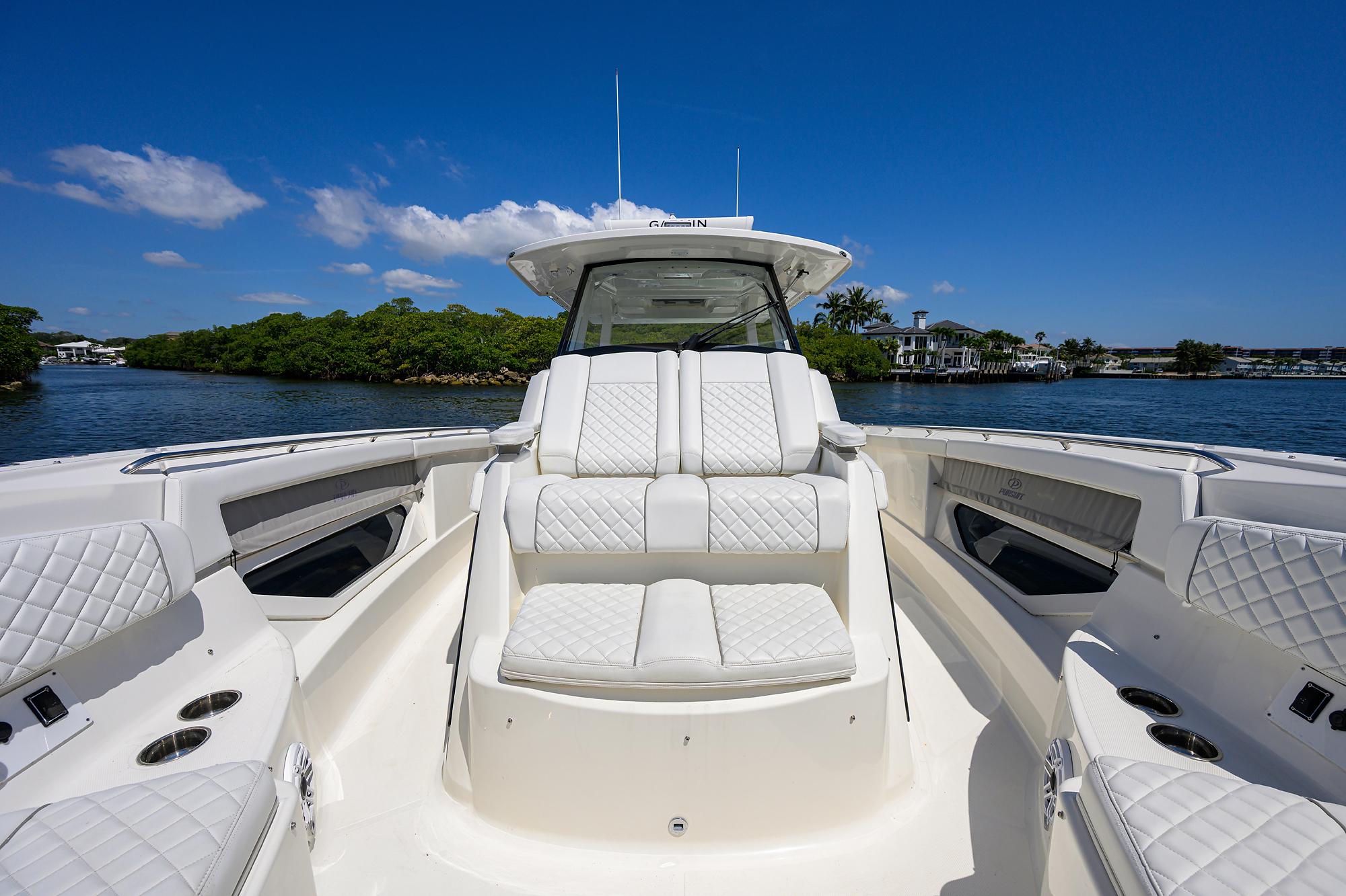 2021-pursuit-s378-sport-power-9818428-20250529085048636-1_XLARGE