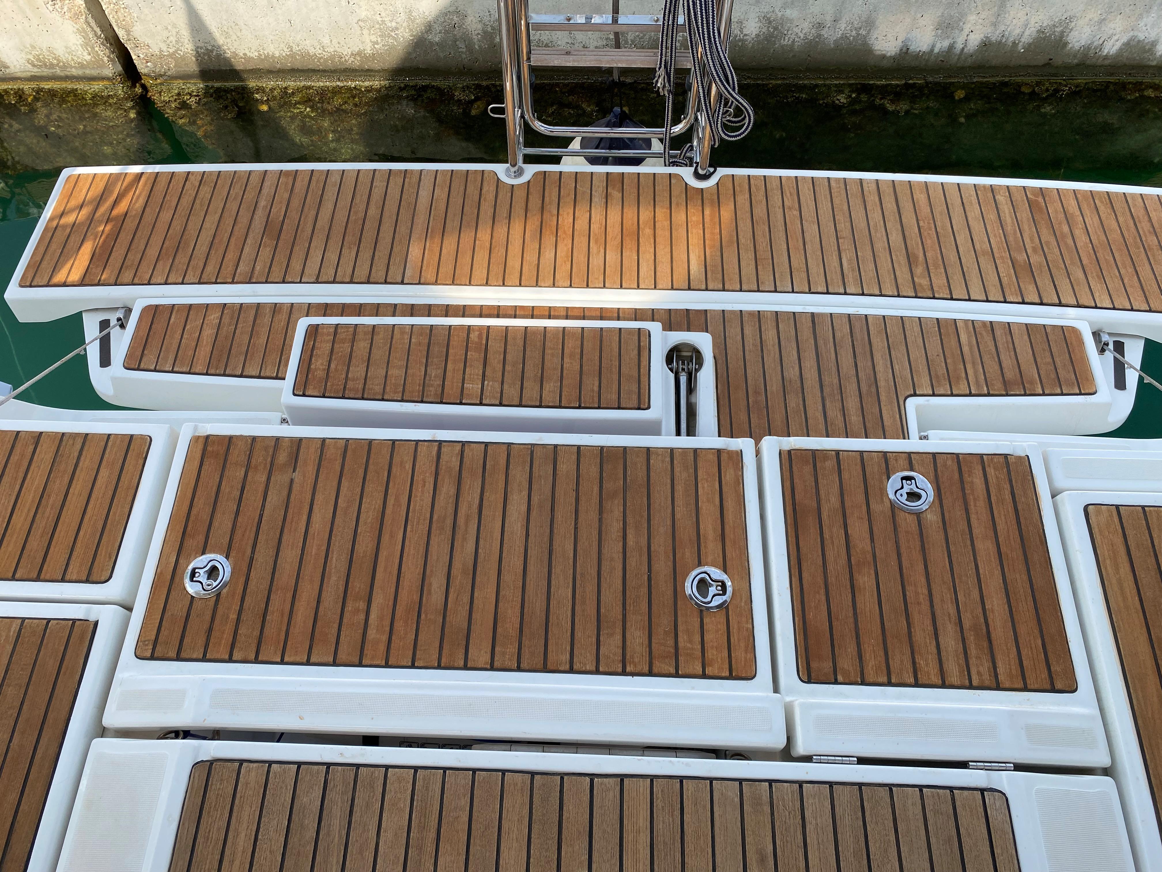 Yacht Photos Pics