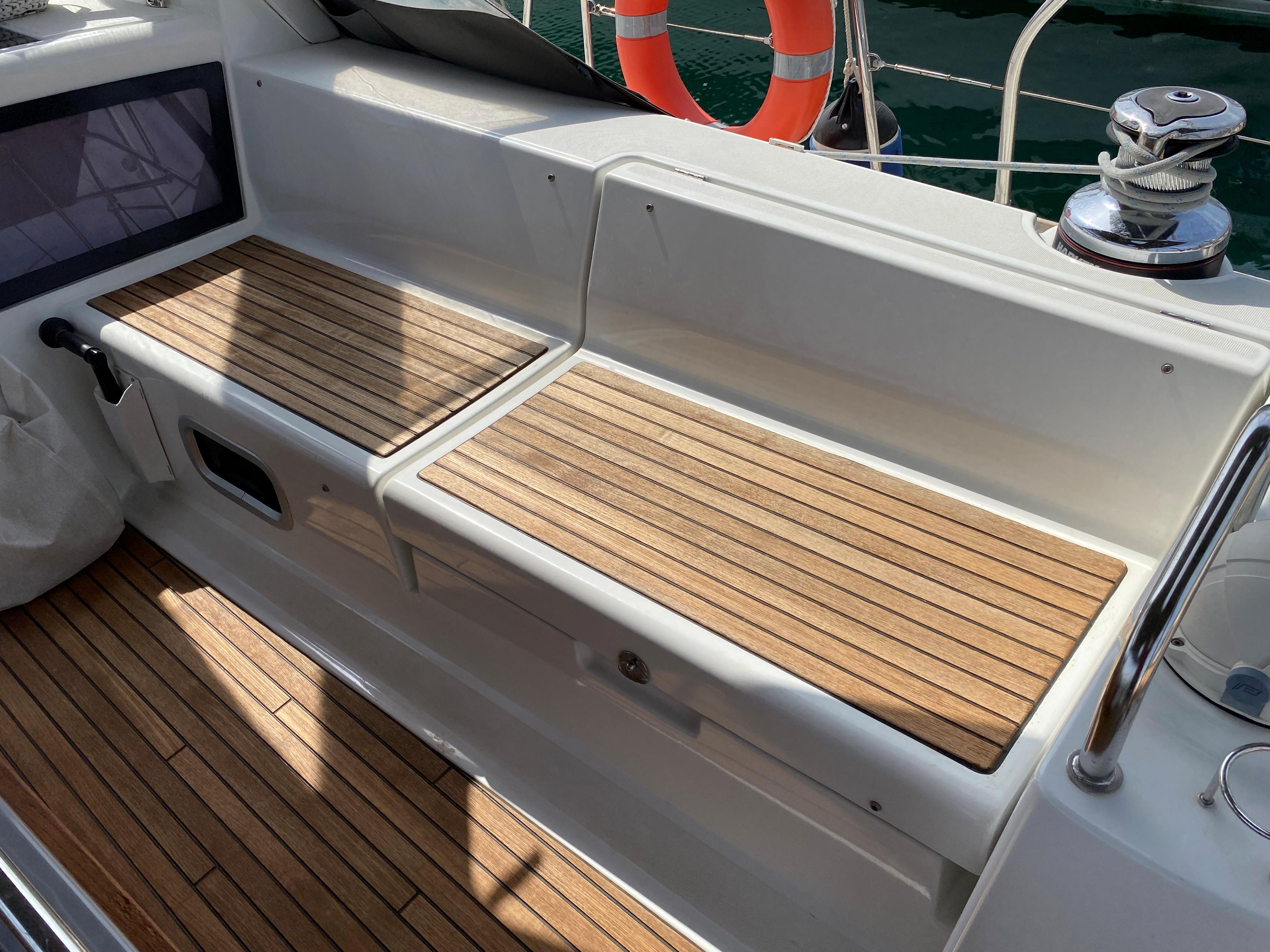 Yacht Photos Pics