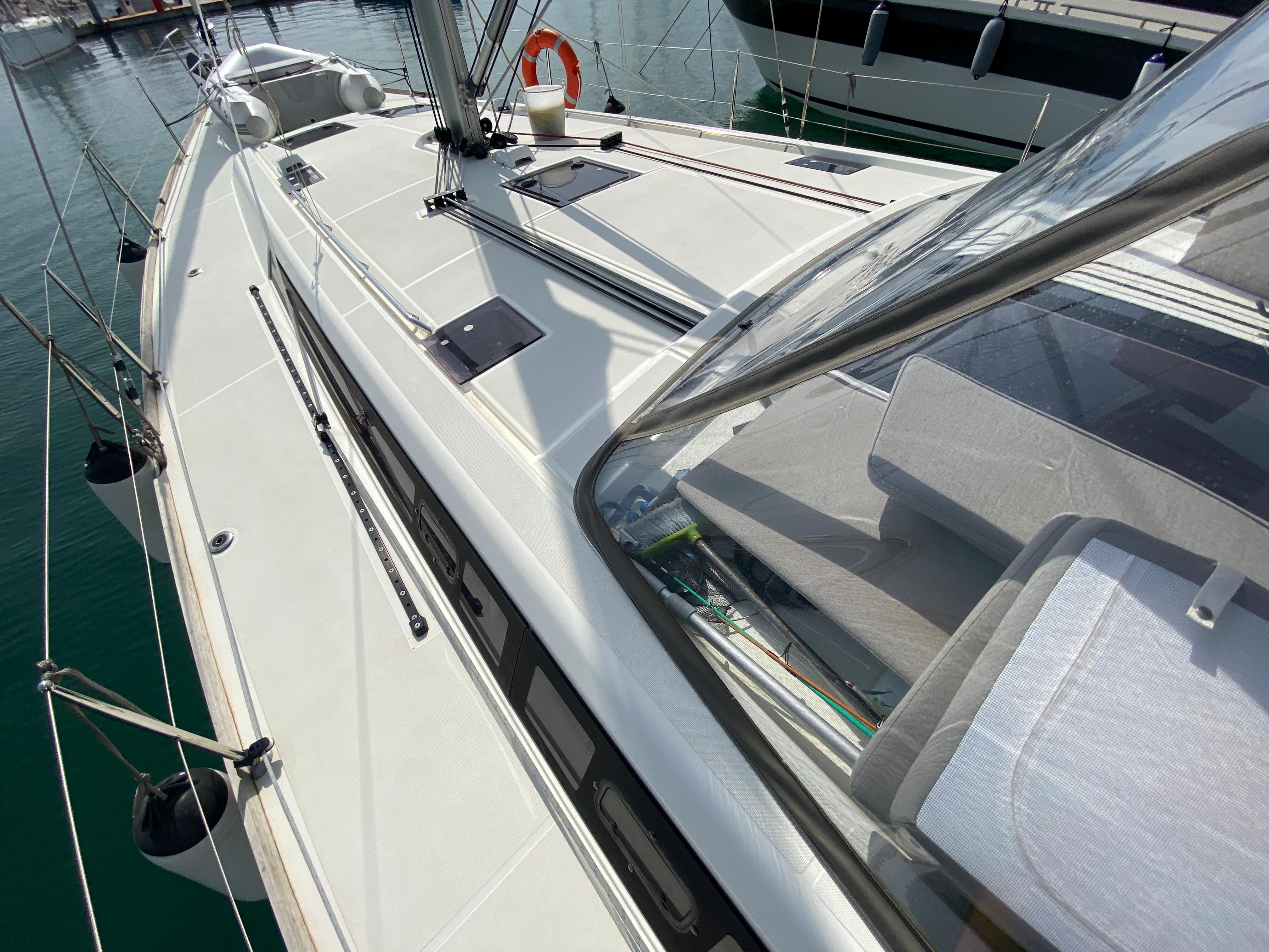 Yacht Photos Pics