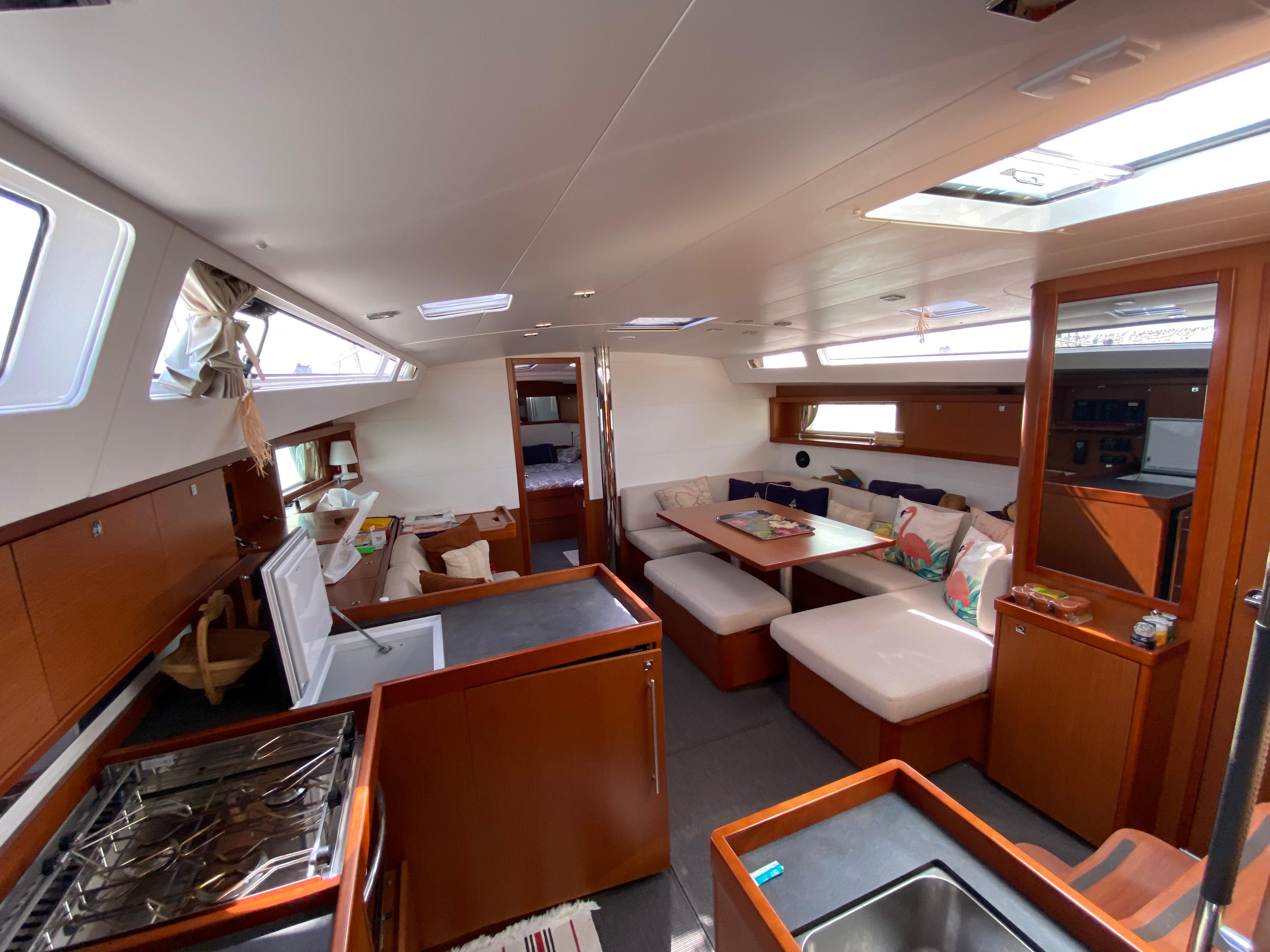 Yacht Photos Pics