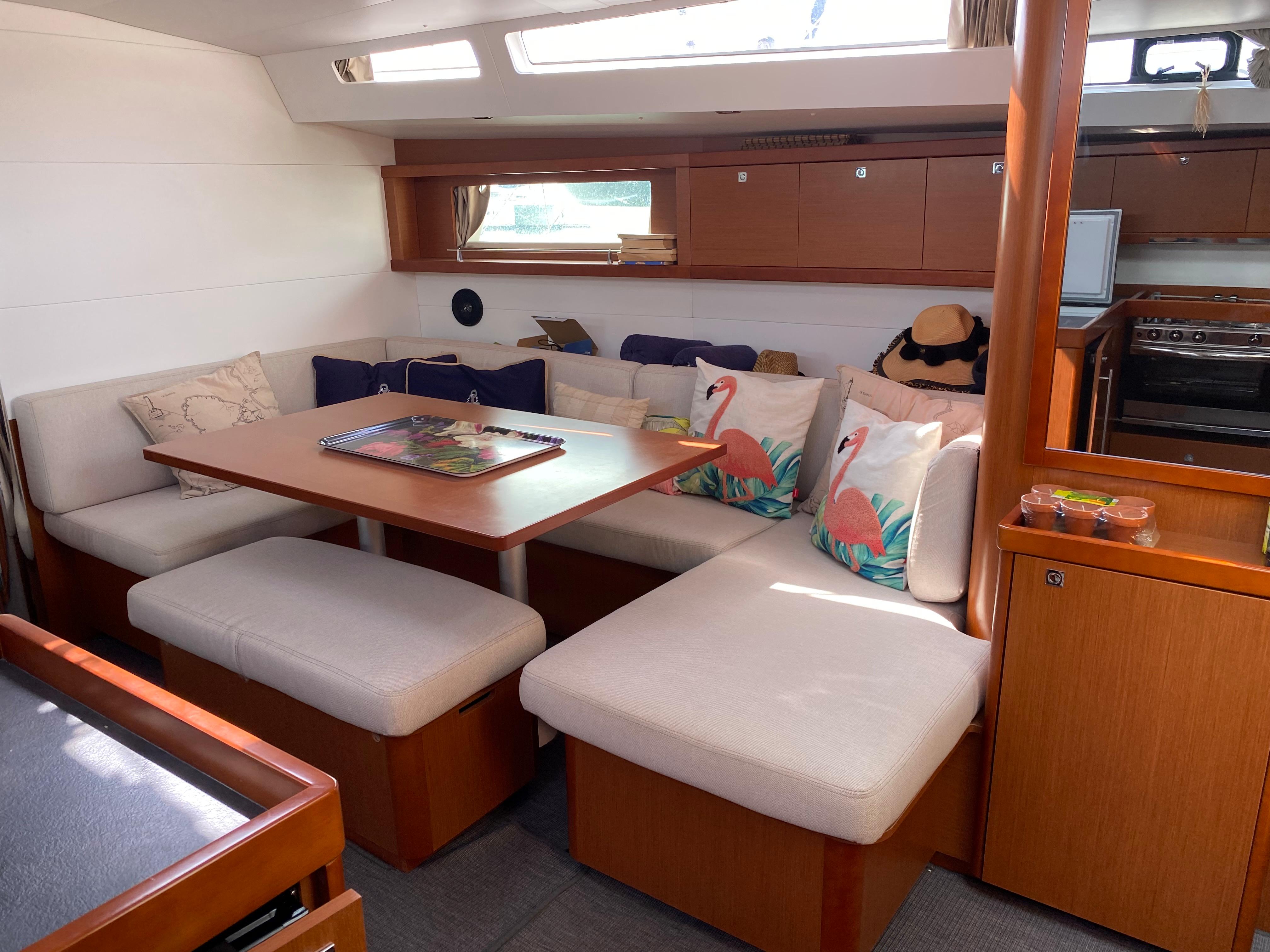 Yacht Photos Pics