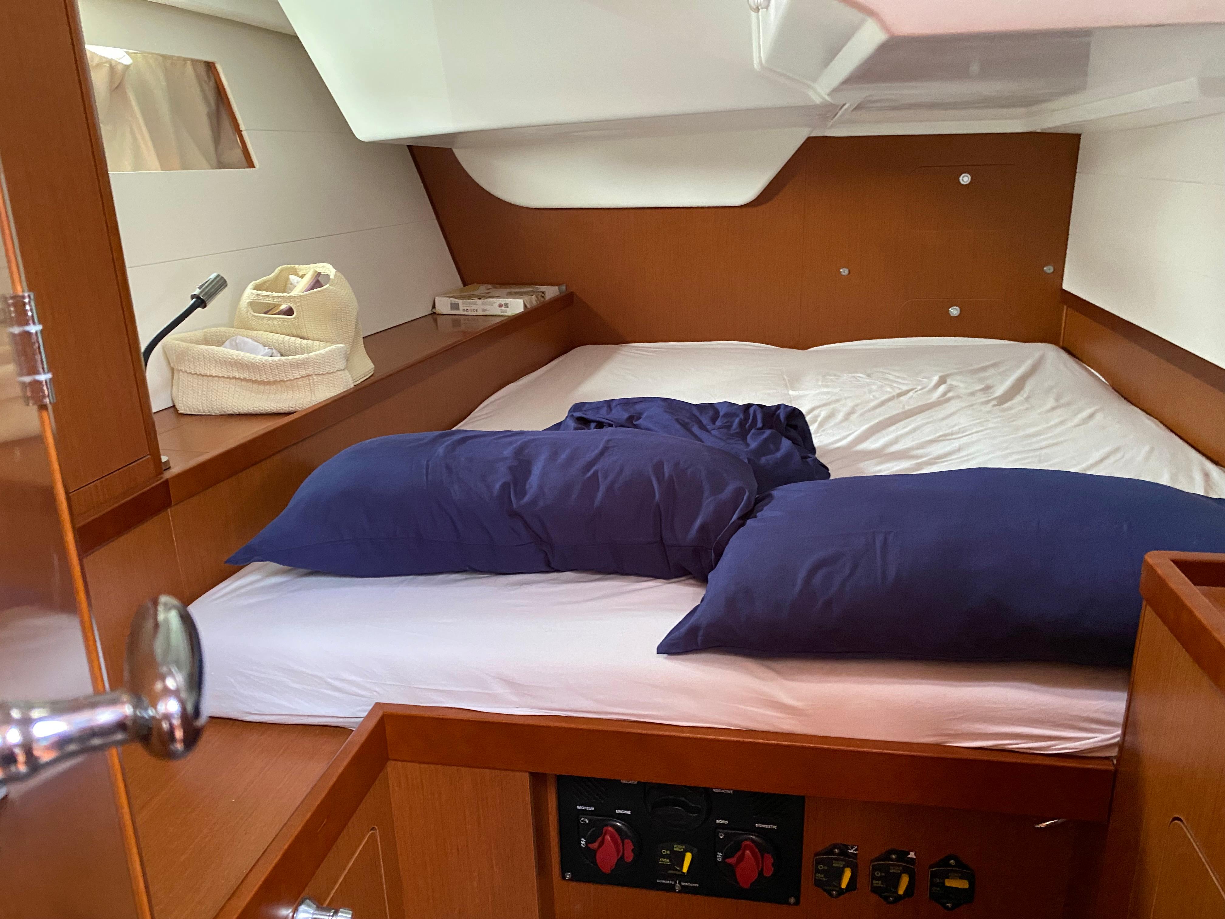 Yacht Photos Pics
