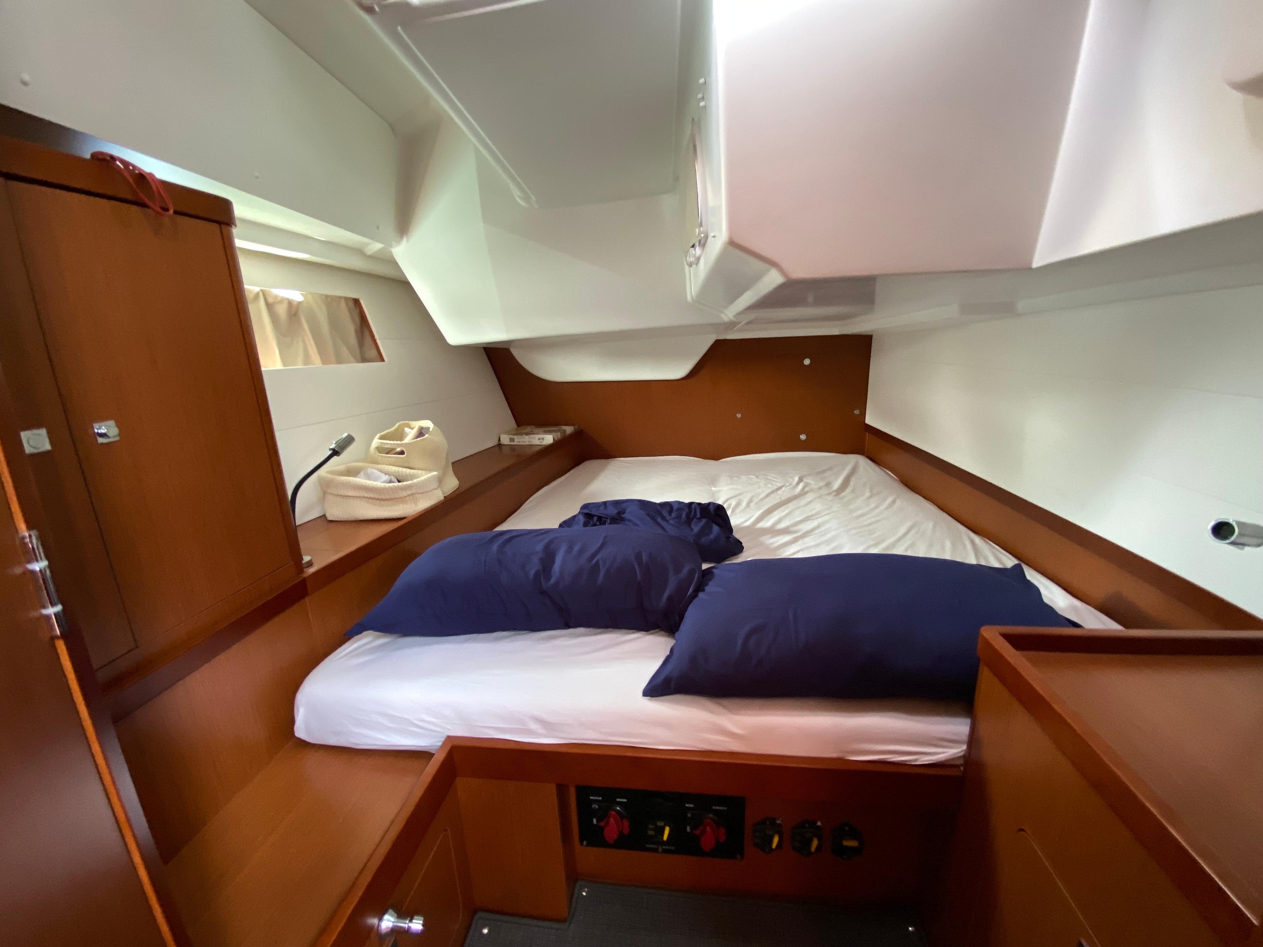 Yacht Photos Pics