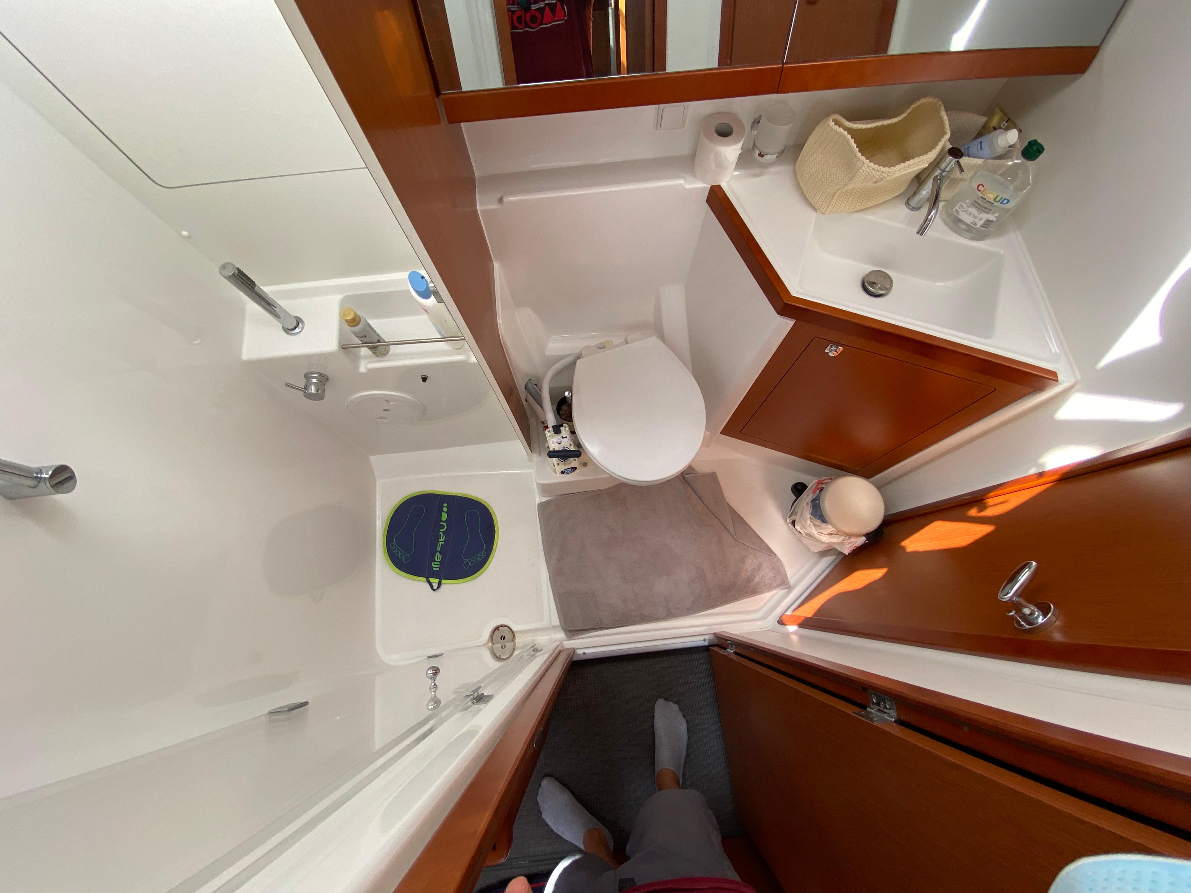 Yacht Photos Pics