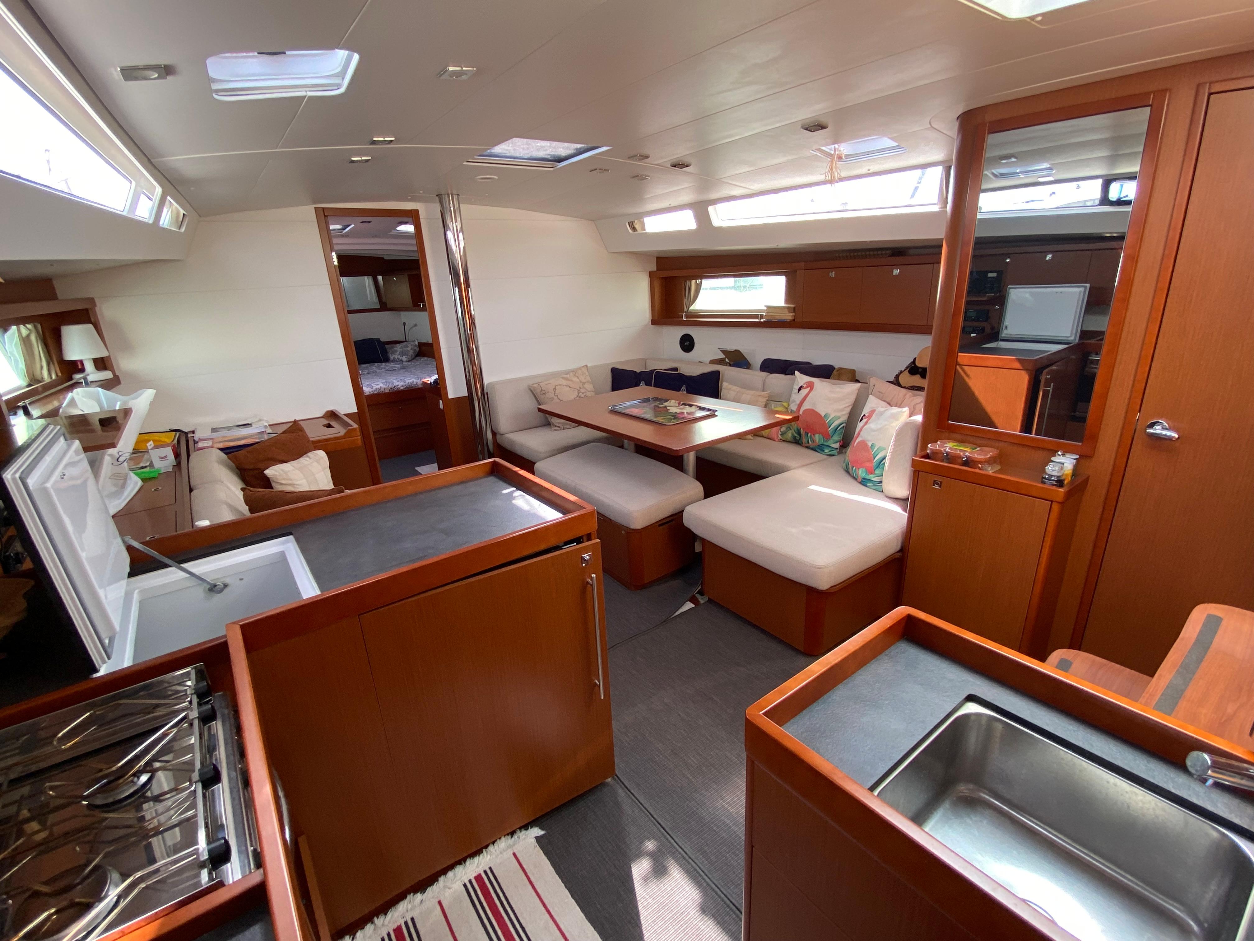 Yacht Photos Pics
