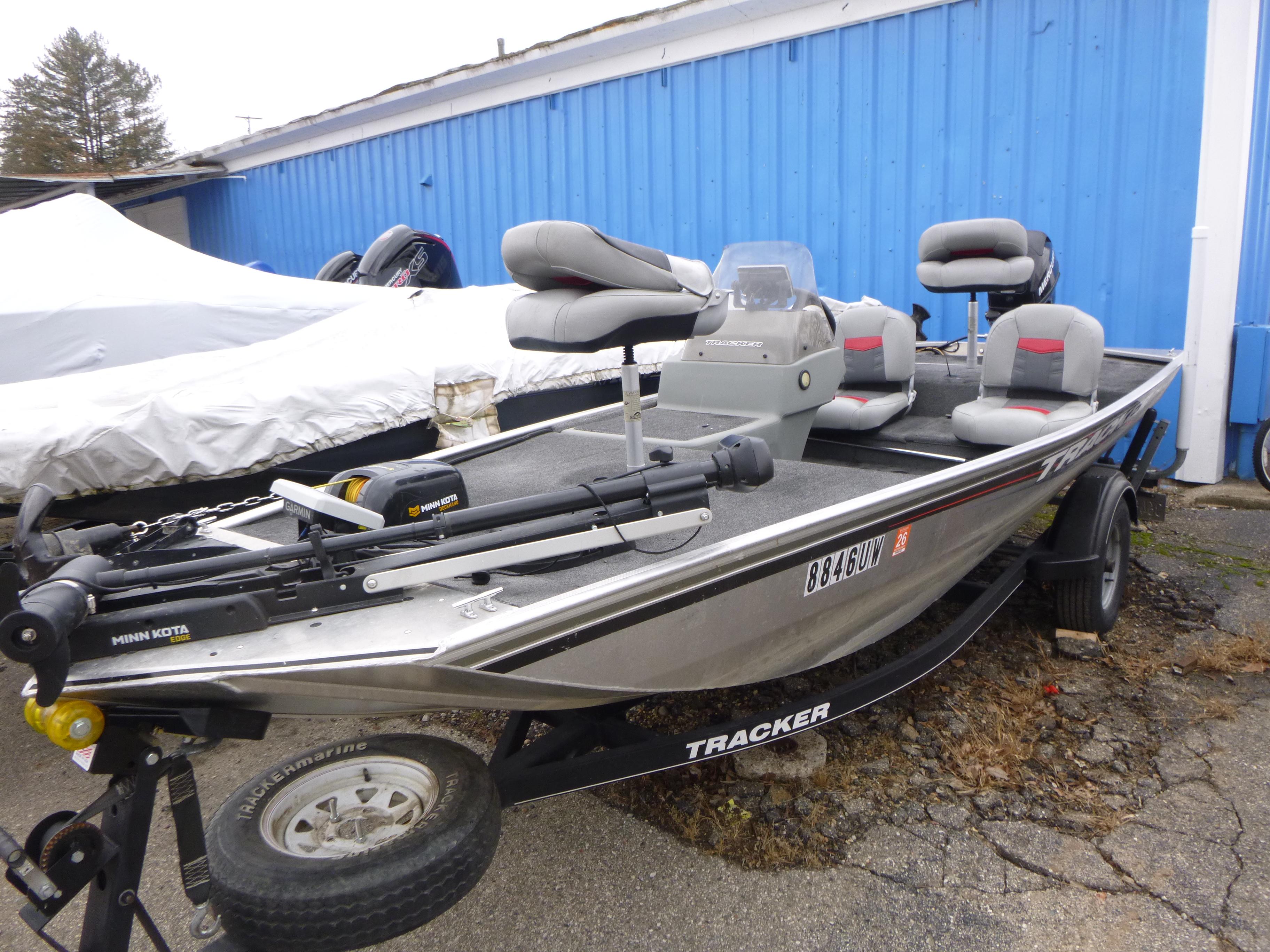 2017 Tracker Pro 160 Gallery