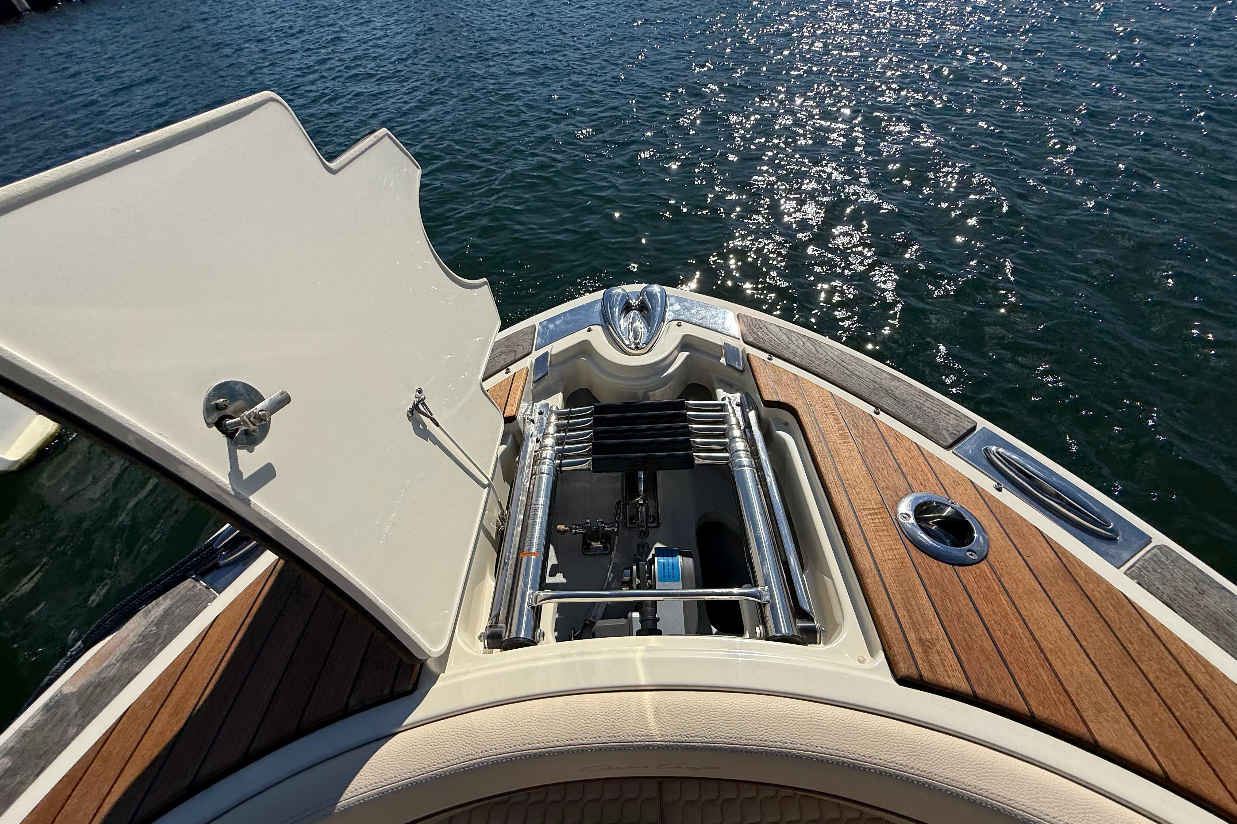 2019 Chris-Craft Launch 28 GT-24