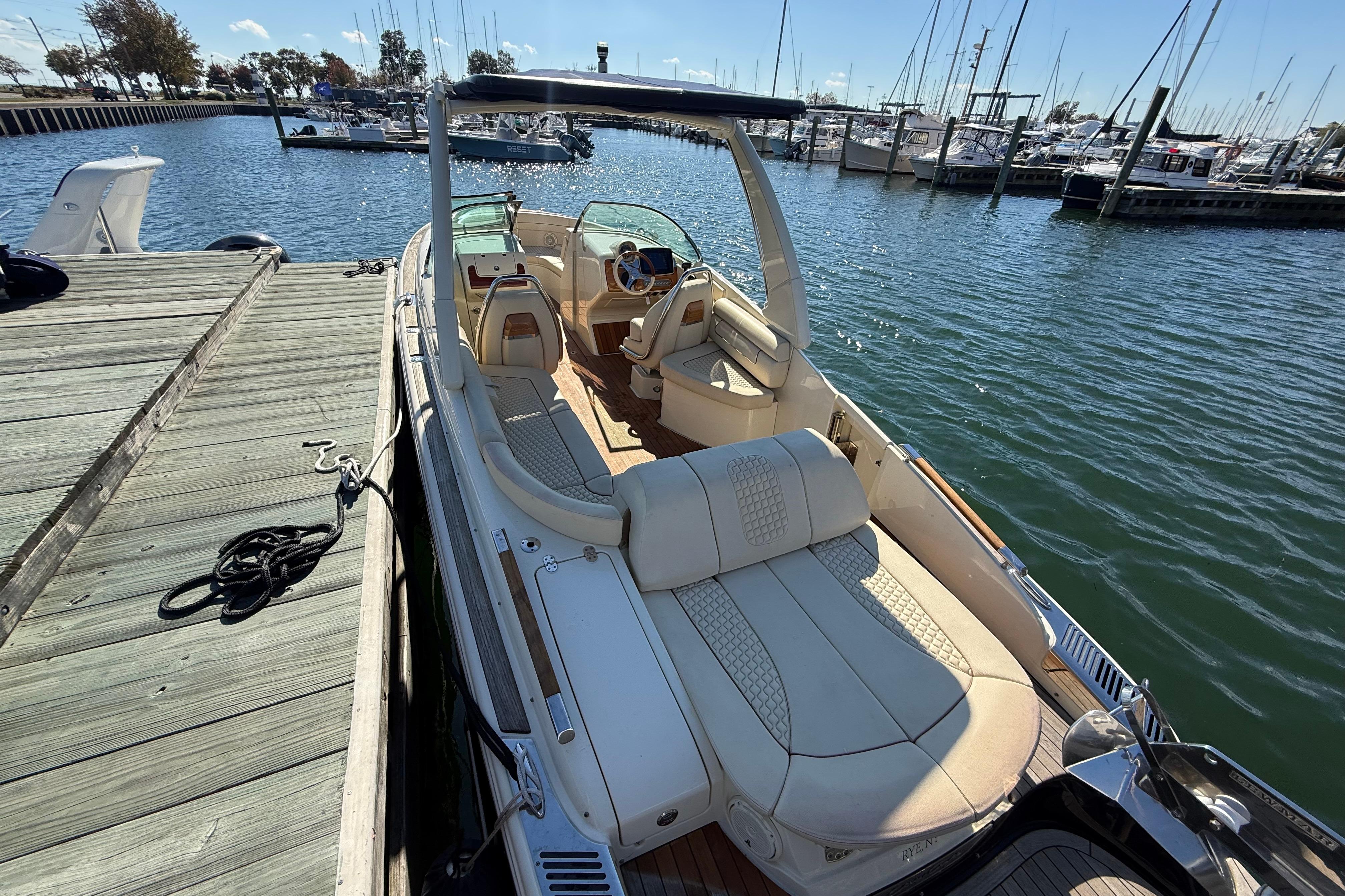 2019 Chris-Craft Launch 28 GT-4