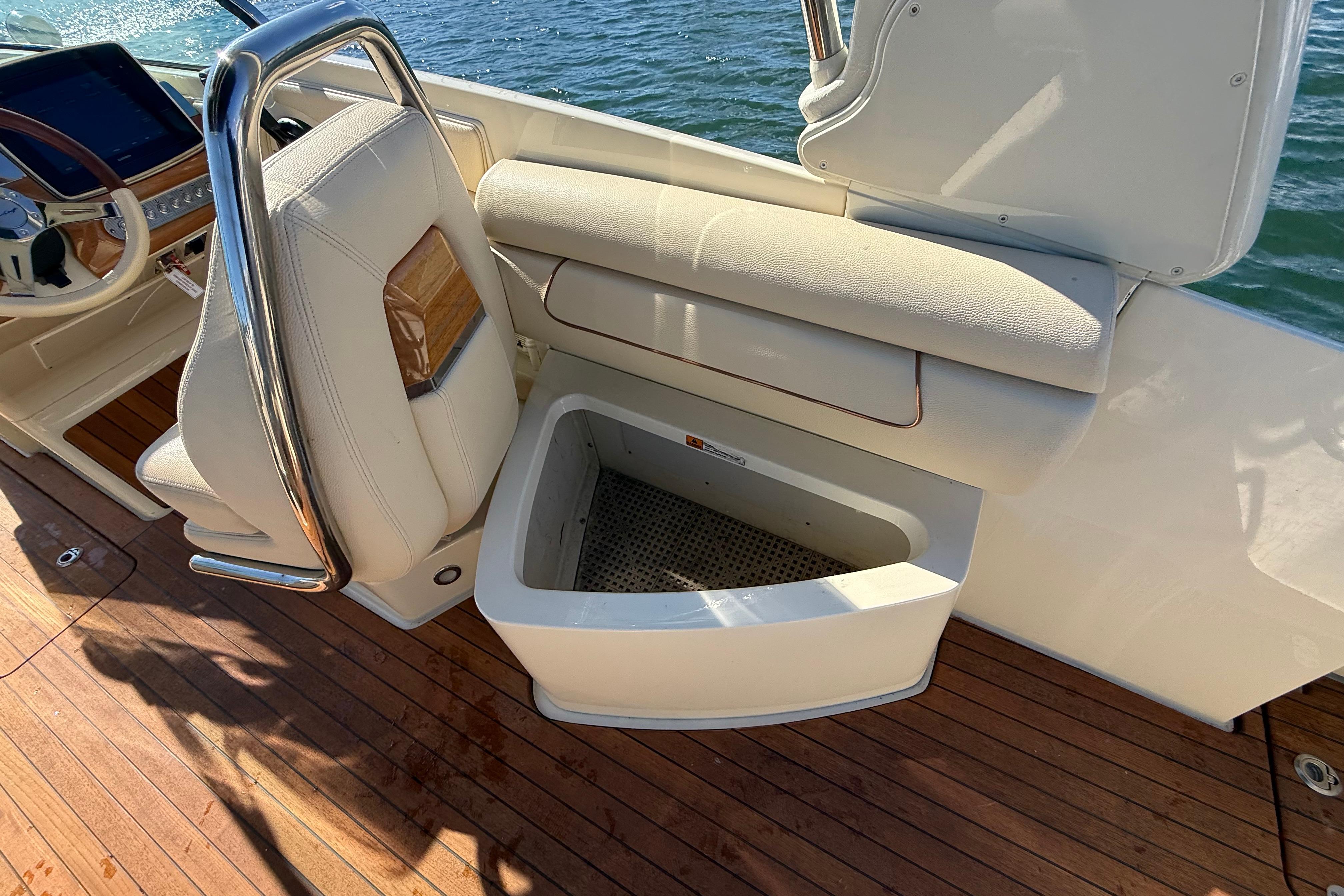 2019 Chris-Craft Launch 28 GT-10
