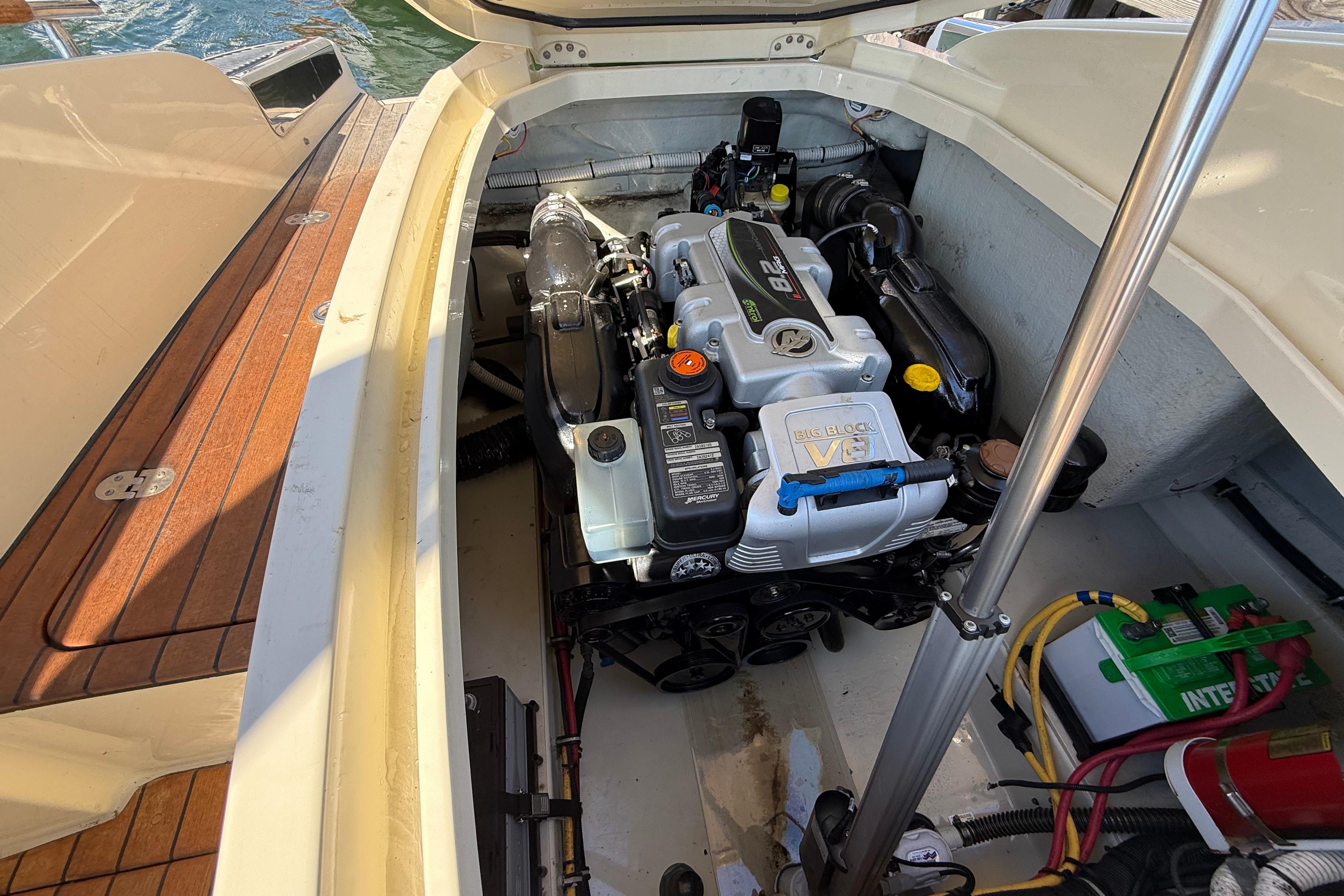 2019 Chris-Craft Launch 28 GT-32