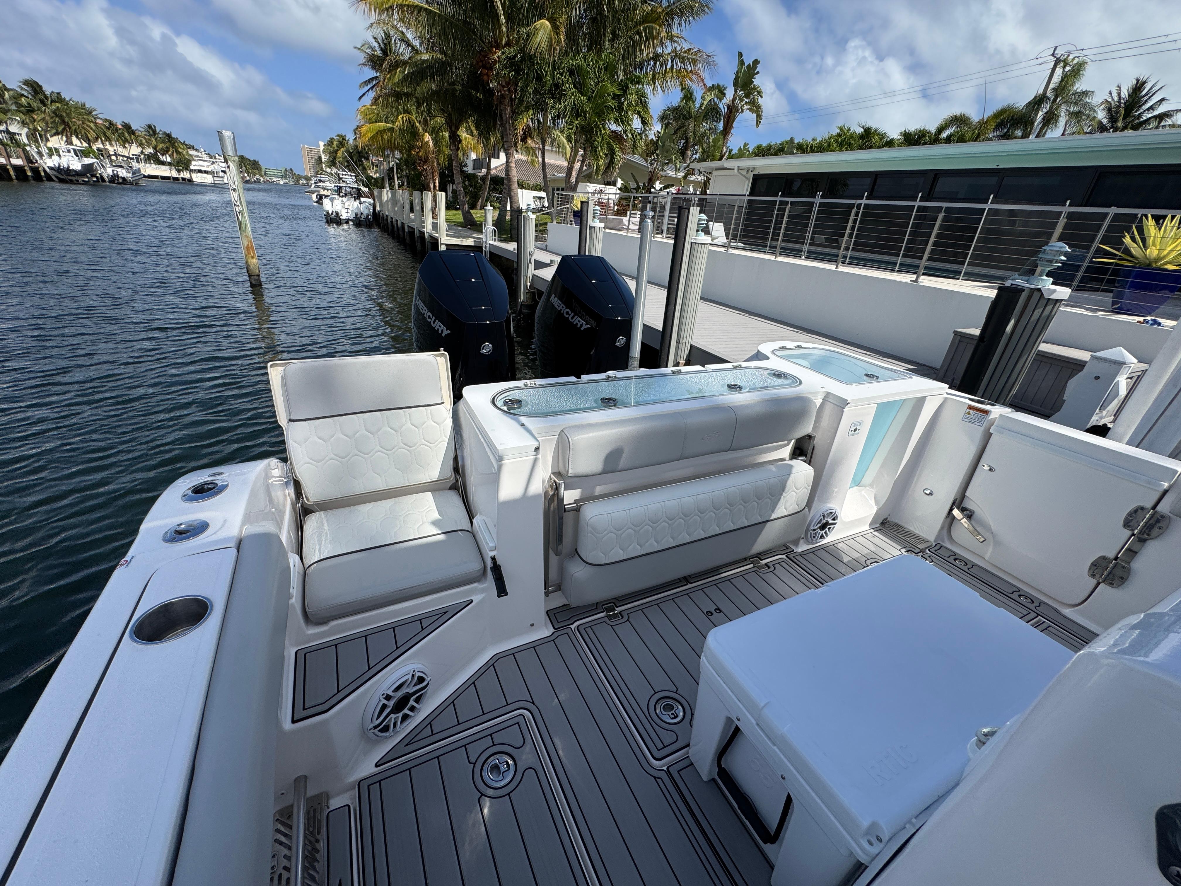 2023-sea-fox-328-commander-power-9738404-20250404091816946-1_XLARGE