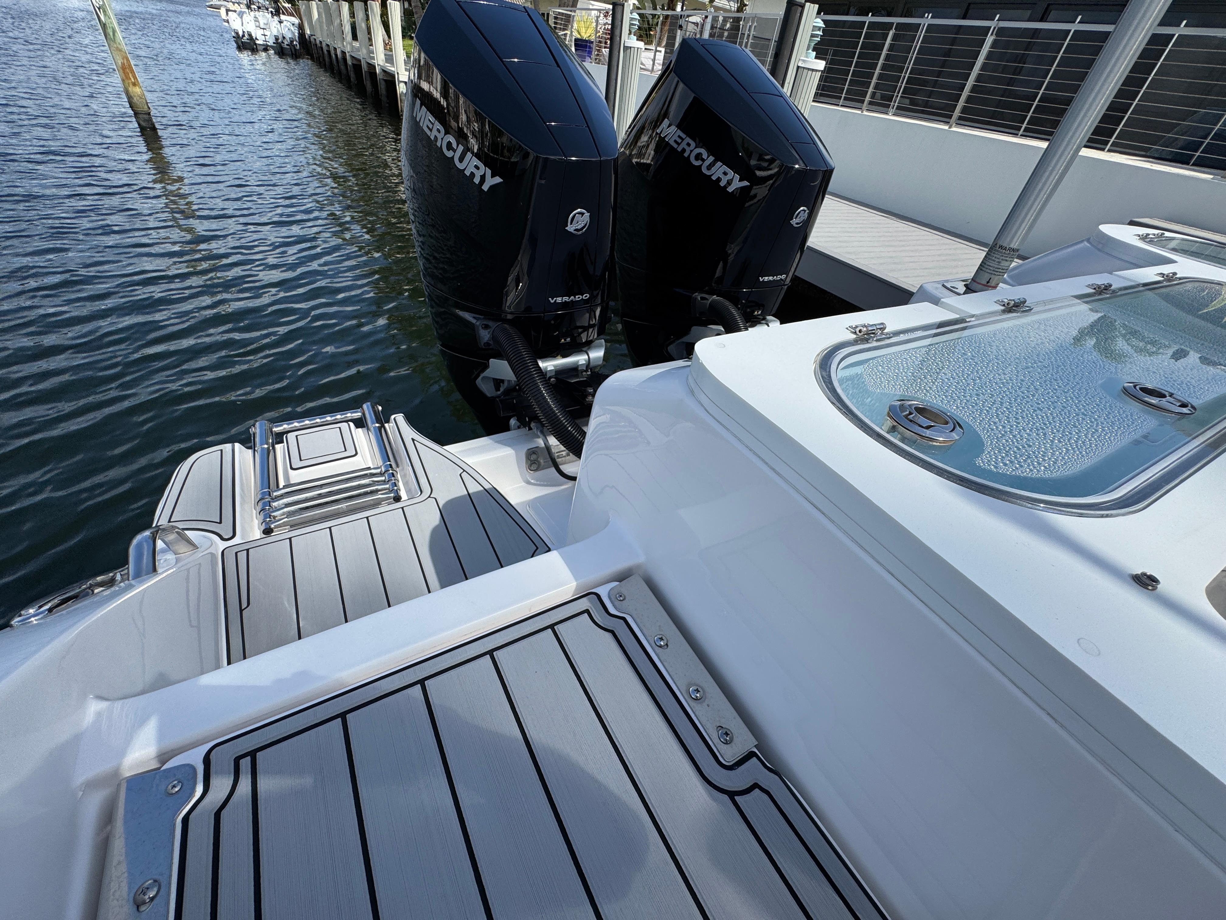2023-sea-fox-328-commander-power-9738404-20250404091821898-1_XLARGE