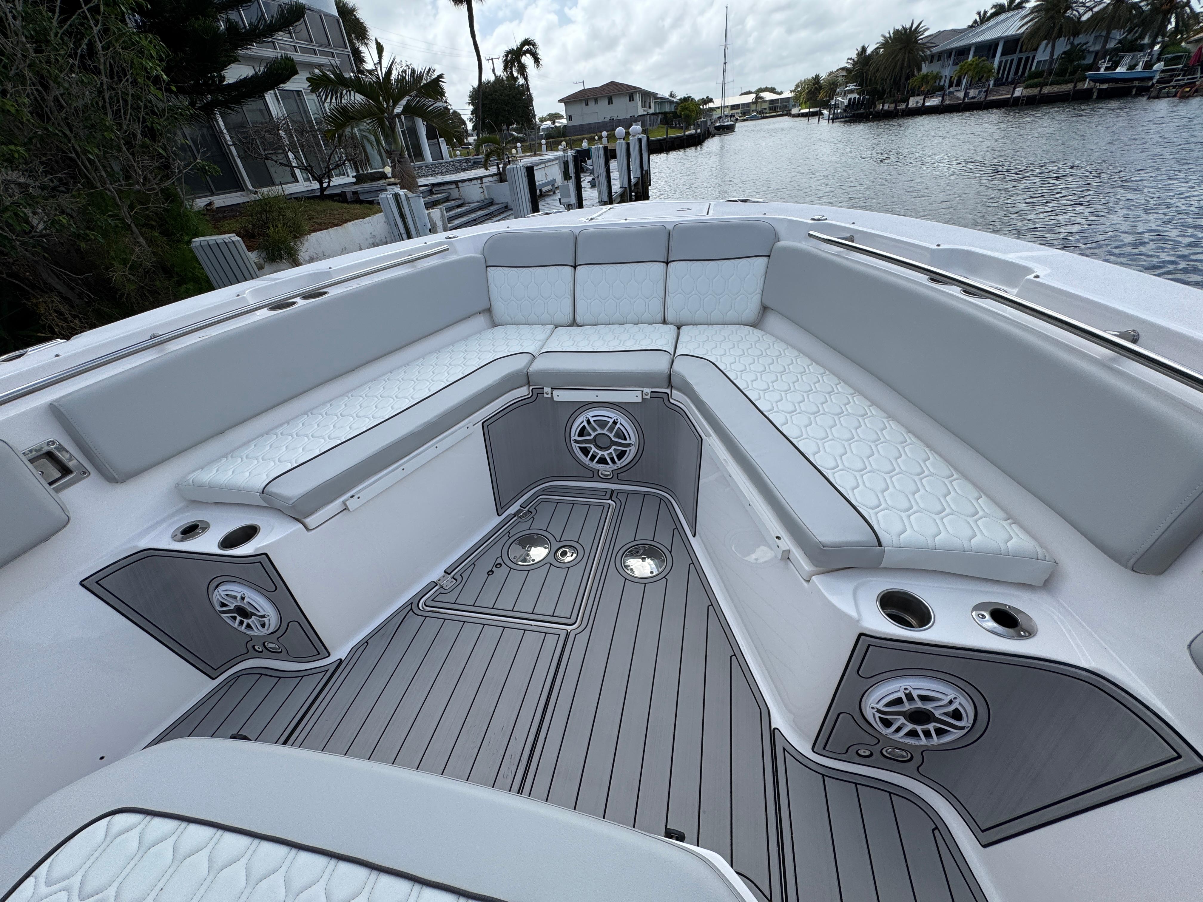 2023-sea-fox-328-commander-power-9738404-20250404091942120-1_XLARGE