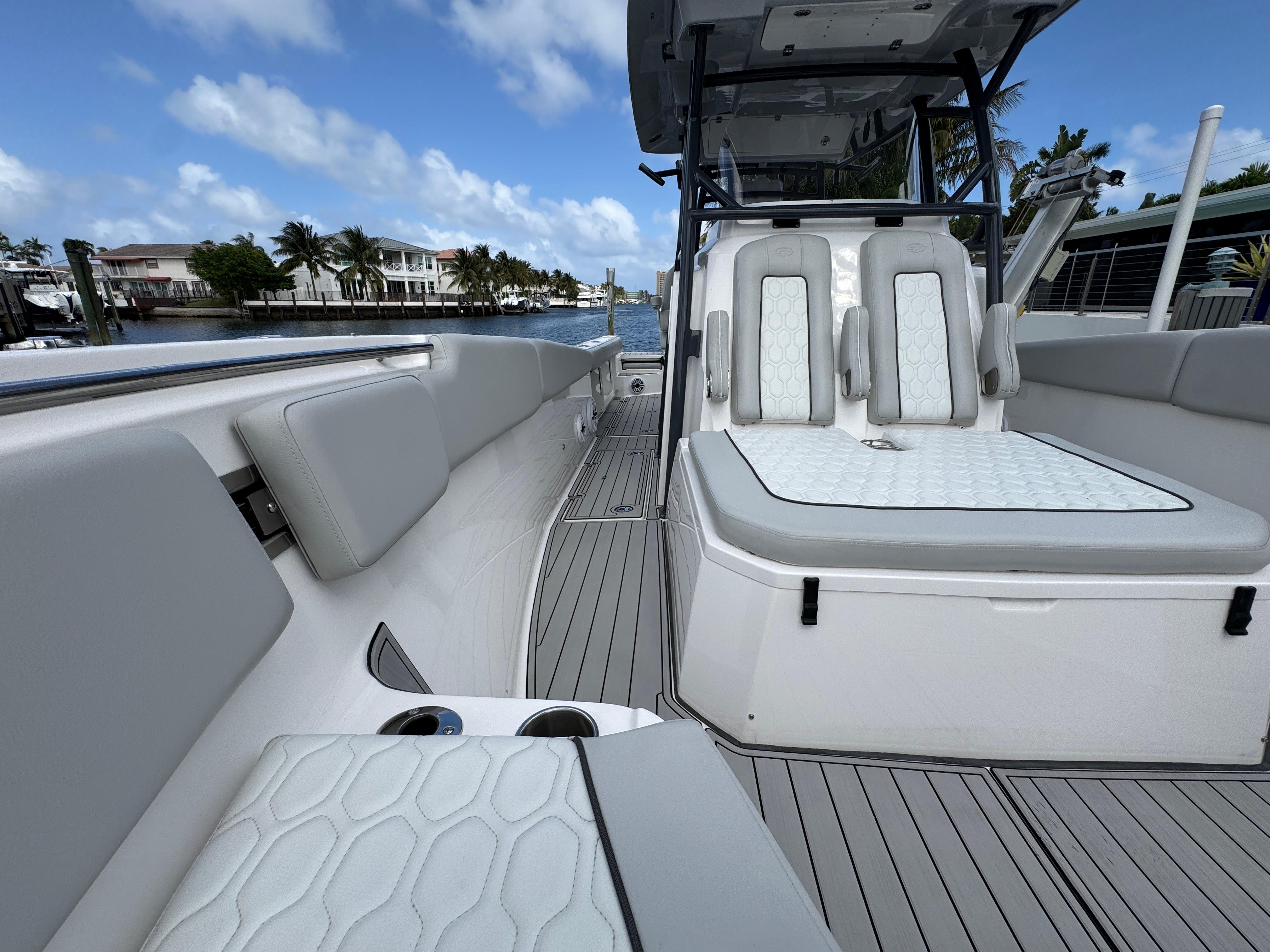 2023-sea-fox-328-commander-power-9738404-20250404092000443-1_XLARGE