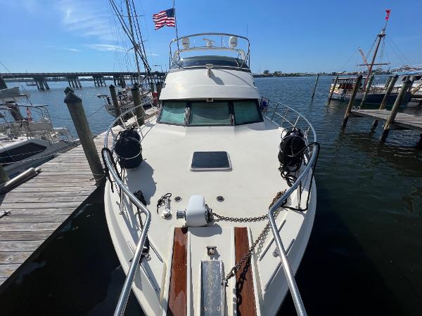 48' Hatteras, Listing Number 100912926, Image No. 2