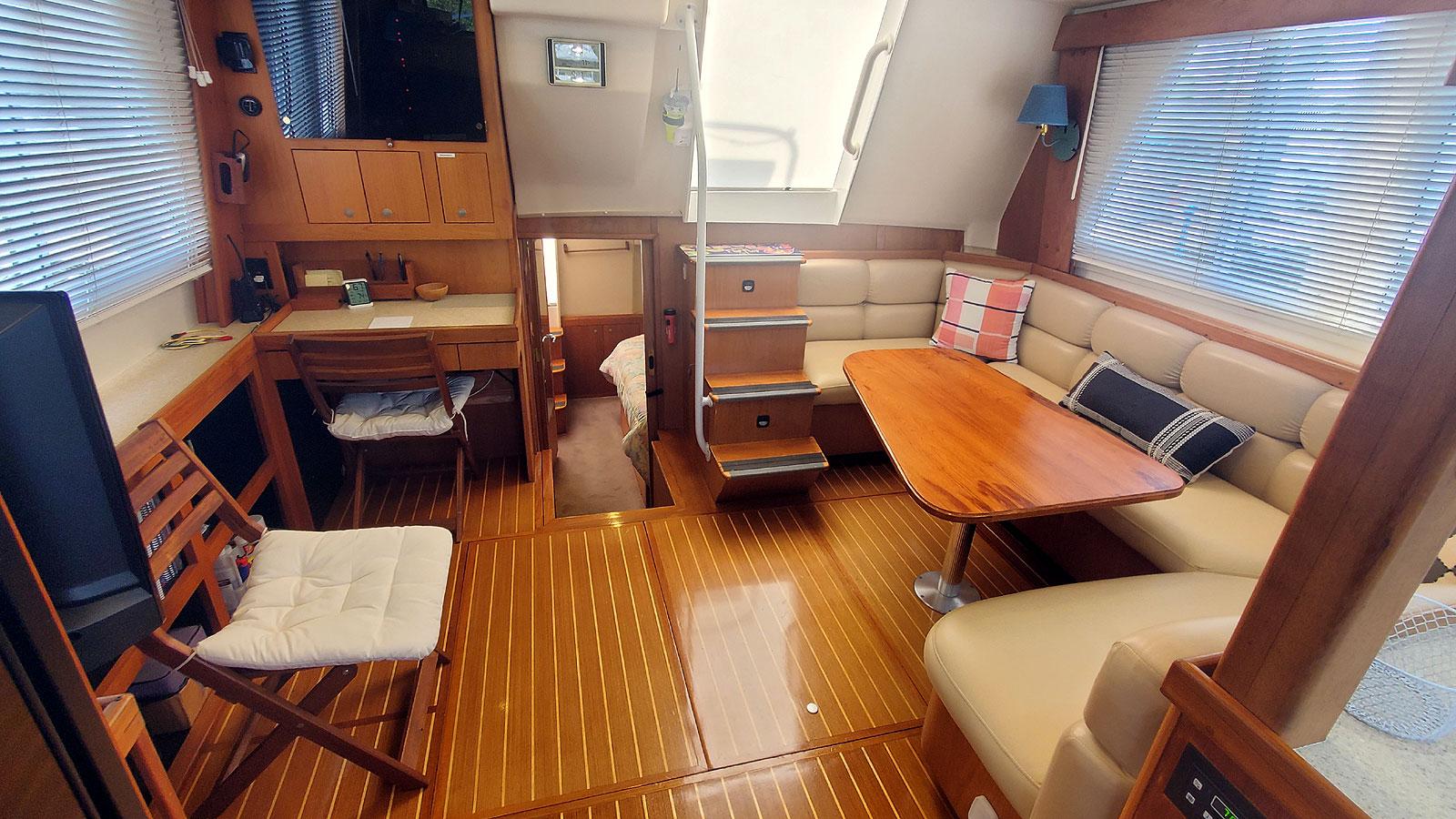 1999-mainship-430-aft-cabin-3sr-power-9758443-976798382-0-140420251016-7