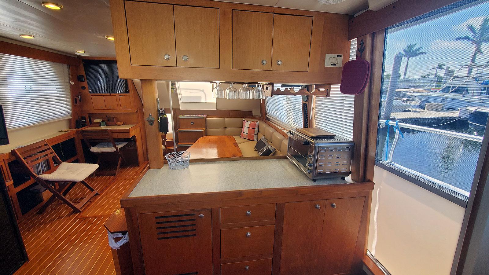 1999-mainship-430-aft-cabin-3sr-power-9758443-976798386-0-140420251016-11