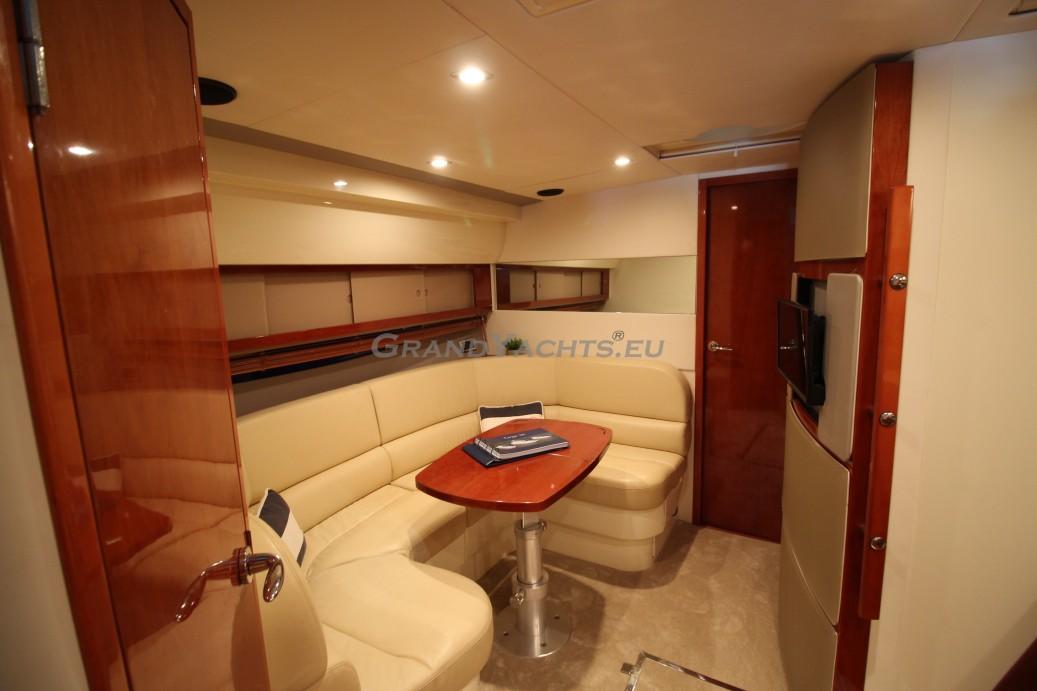 2008 Fairline Targa 38 large 38