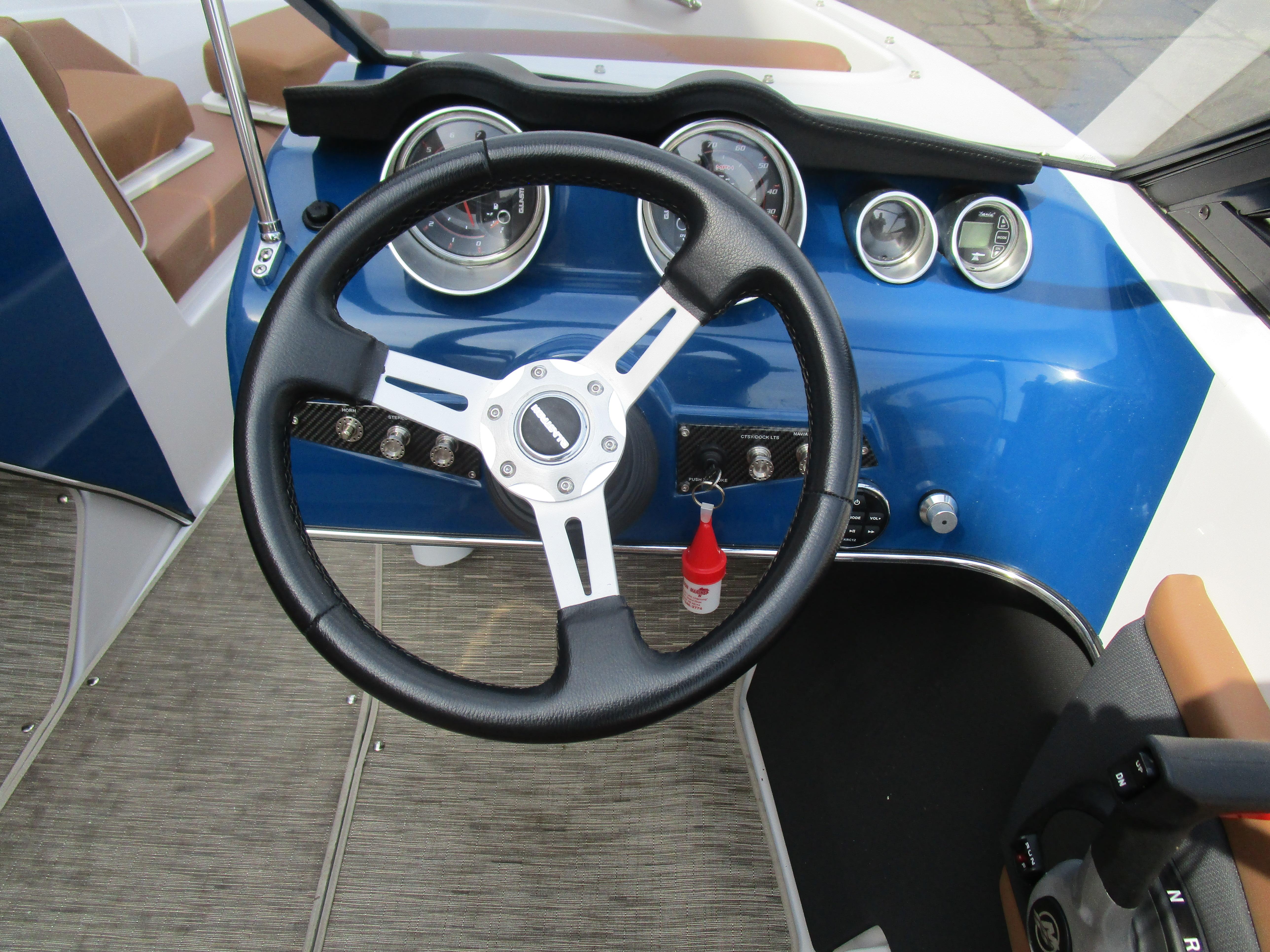 2018 Glastron GT180 Gallery