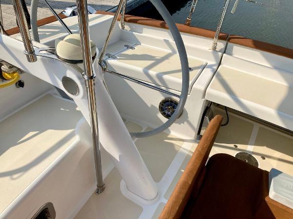 Newport RI Yacht Brokerage