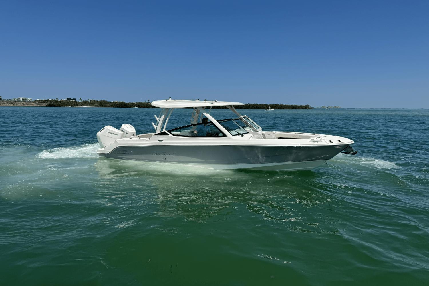 2024-boston-whaler-280-vantage-power-9818451-980077487-0-290520251011-12