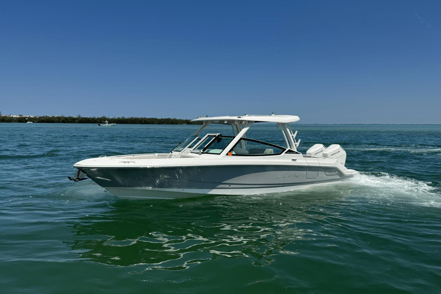 2024-boston-whaler-280-vantage-power-9818451-980077494-0-290520251011-3