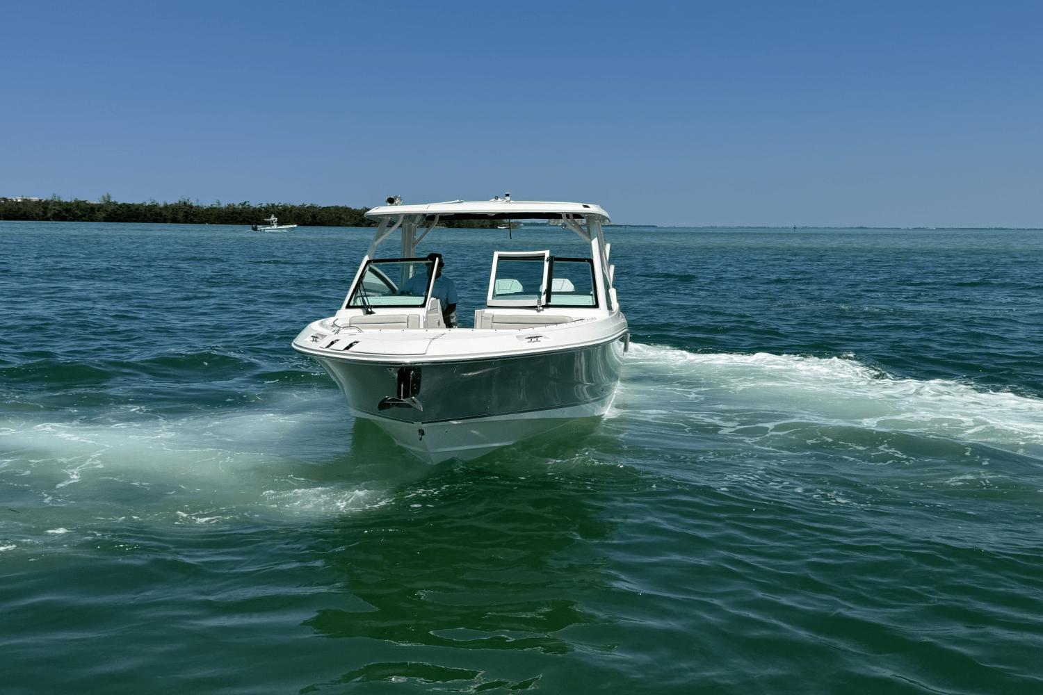 2024-boston-whaler-280-vantage-power-9818451-980077498-0-290520251011-7