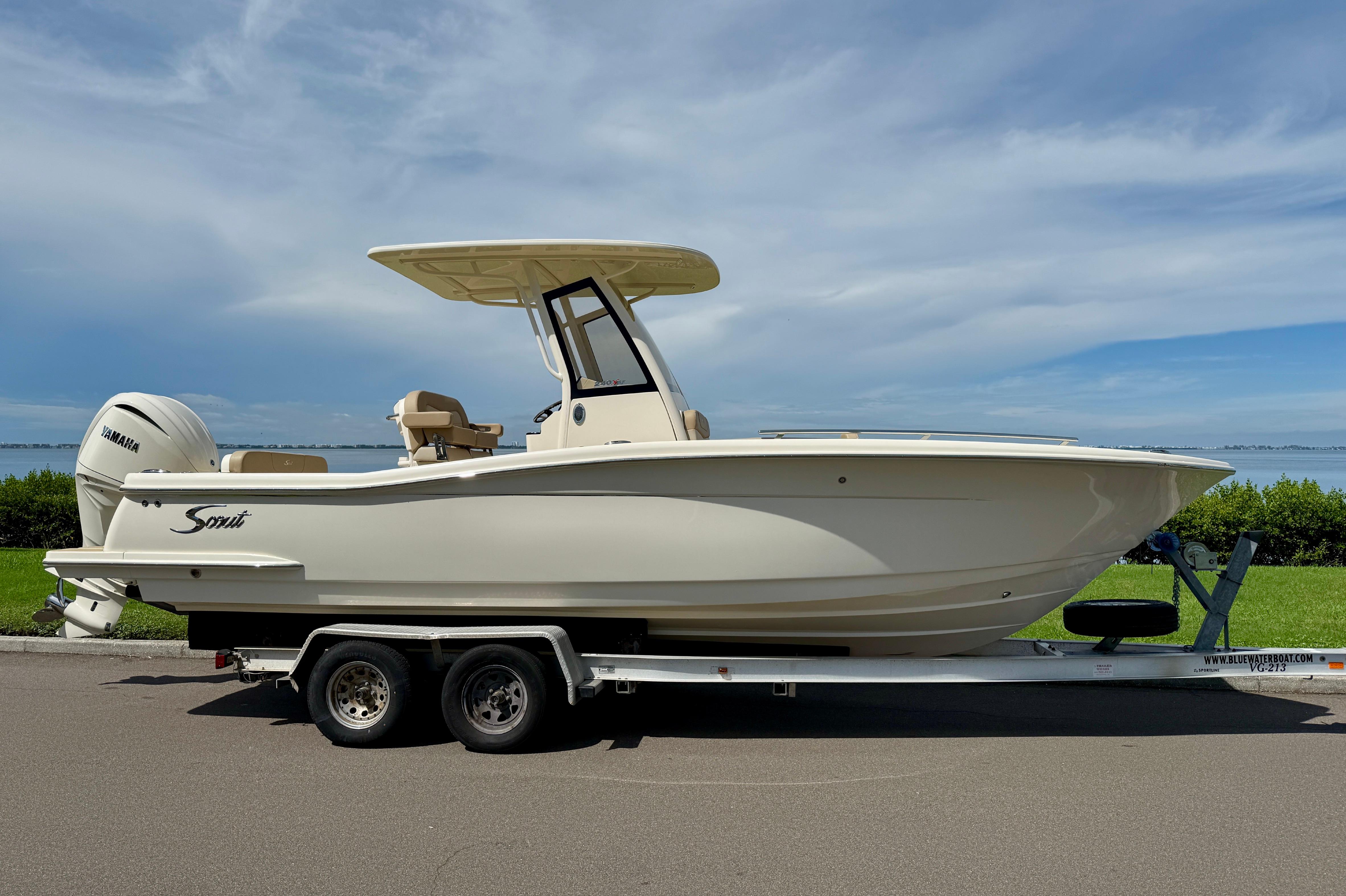 2025 Scout 240 XSF