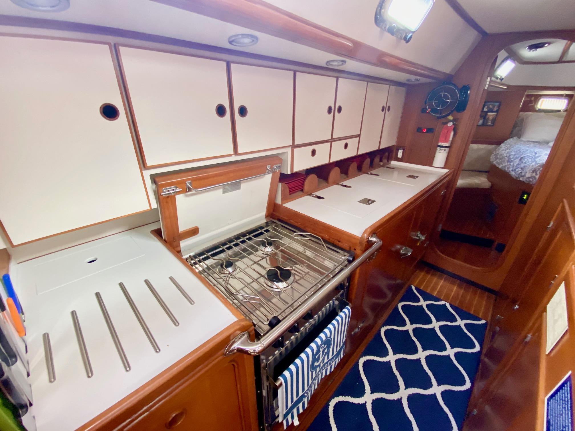 SWEETWATER Yacht Brokers Of Annapolis SWEETWATER Yacht Brokers Of Annapolis