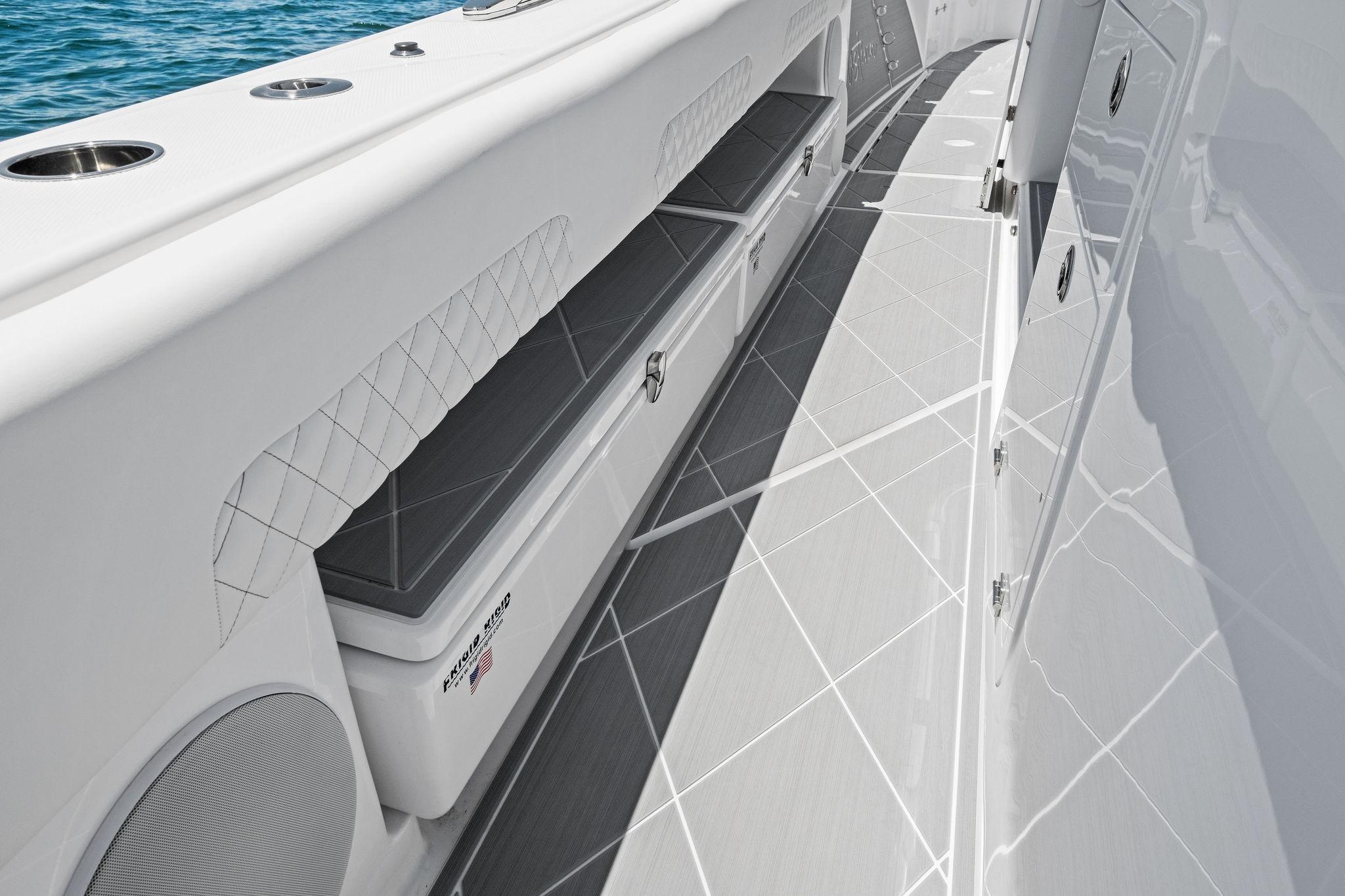 Boat image 24