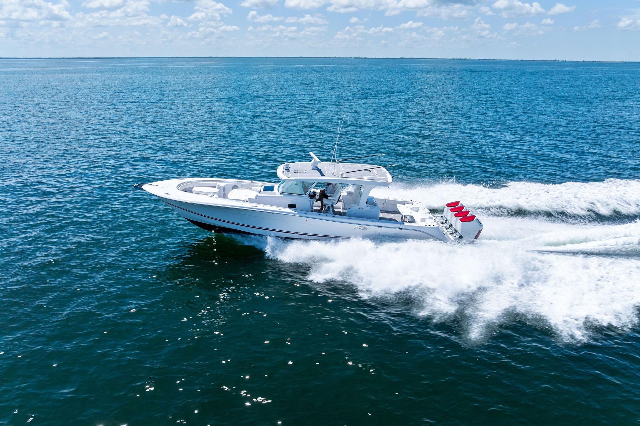 Boat image 12