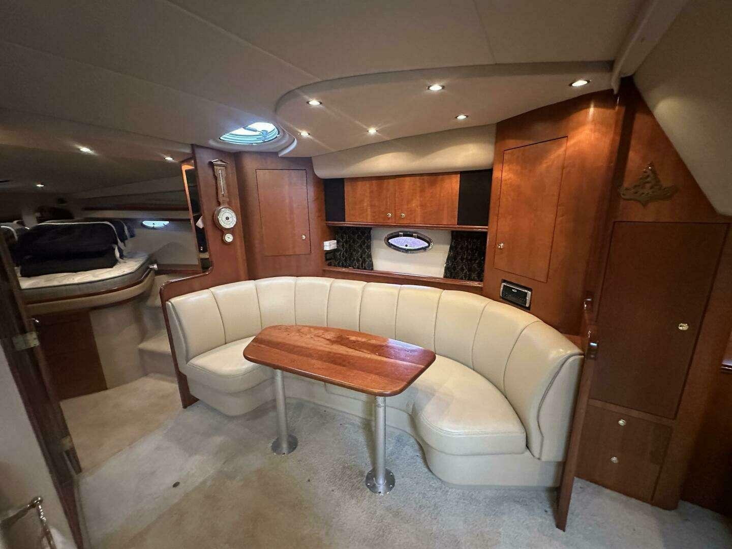 2001-cruisers-yachts-3672-express-power-9808465-20250523140347117-1_XLARGE
