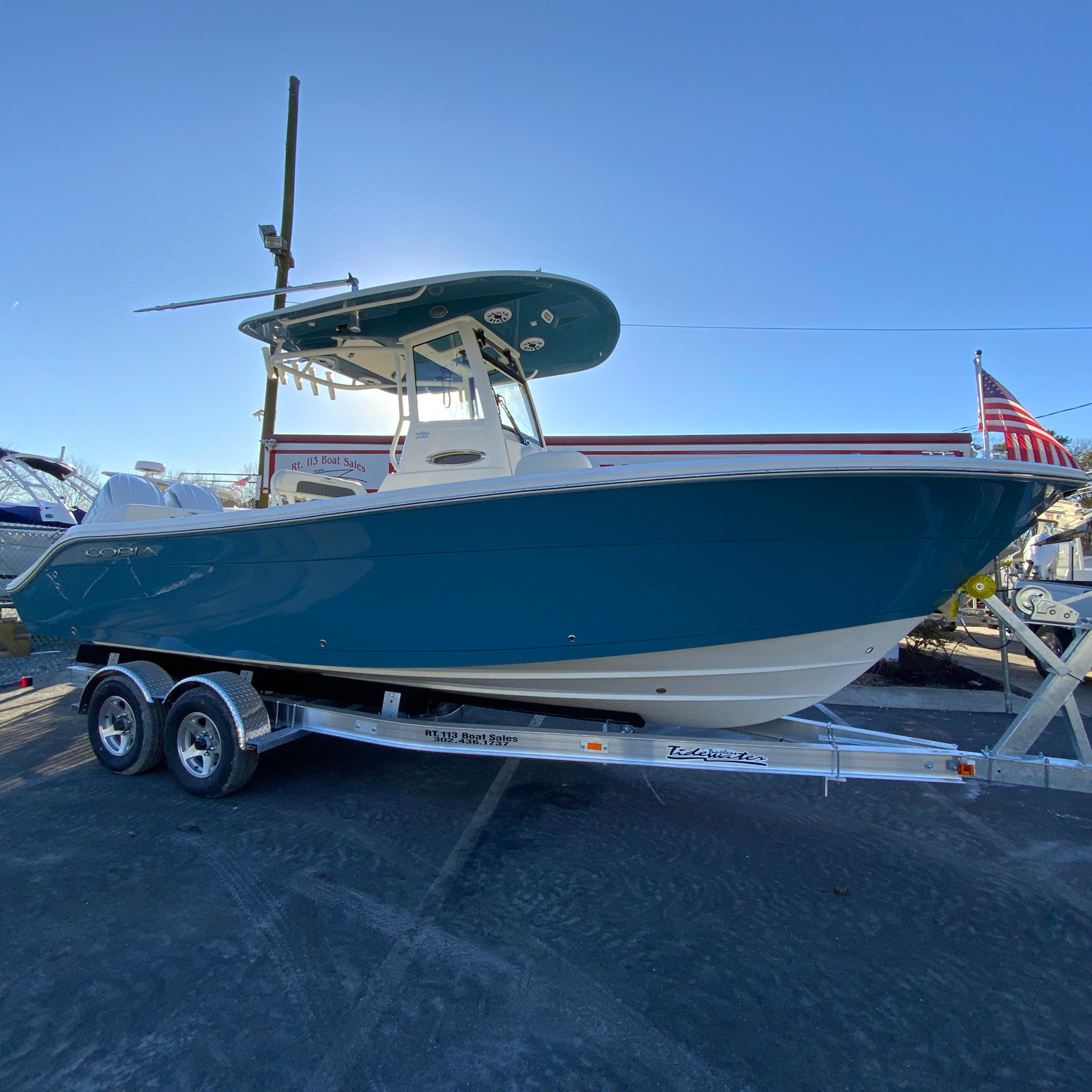 2025 Cobia 240 Center Console-2